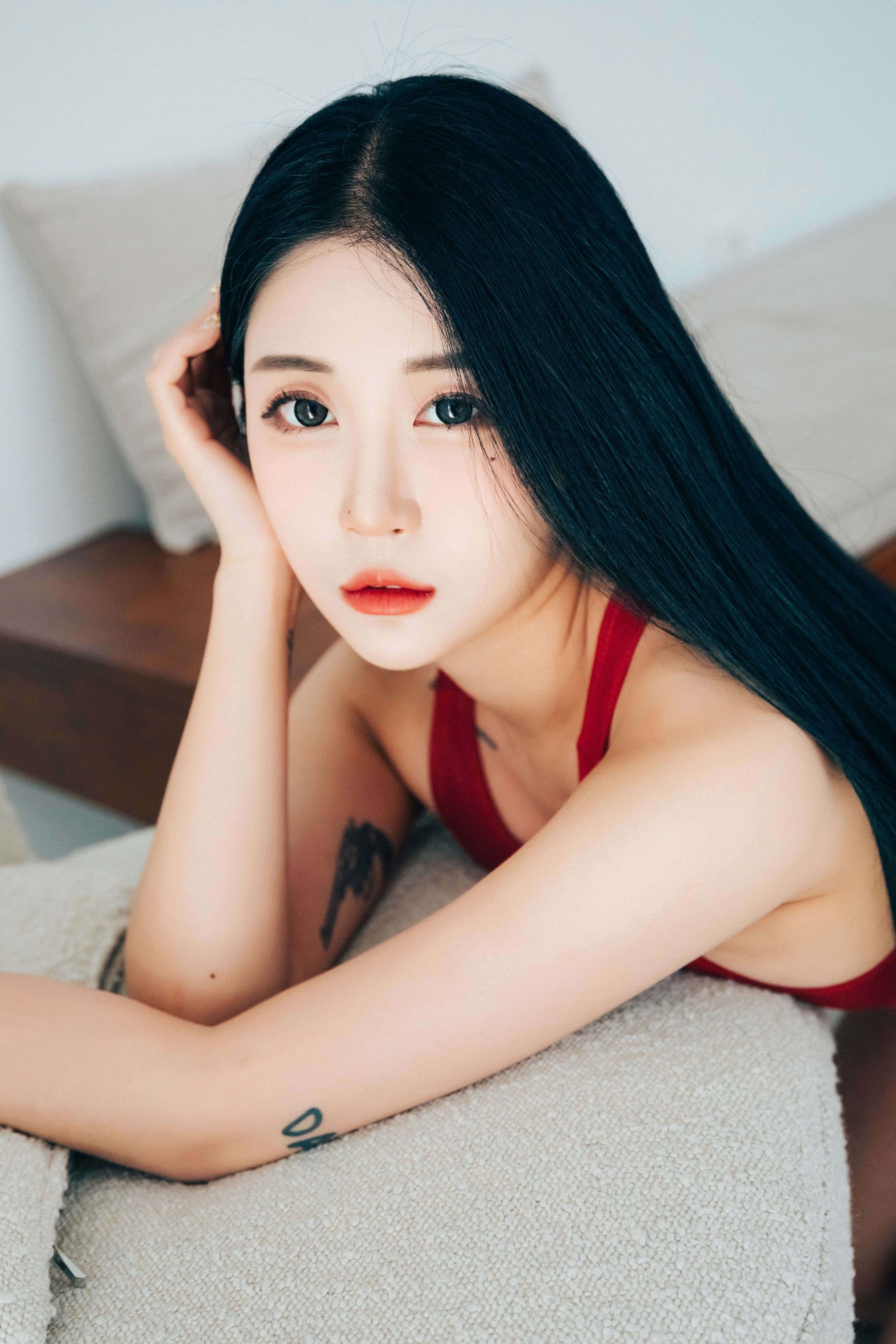 Bomi (보미) - [Loozy] Thin Piece Between [63P-809MB] 10