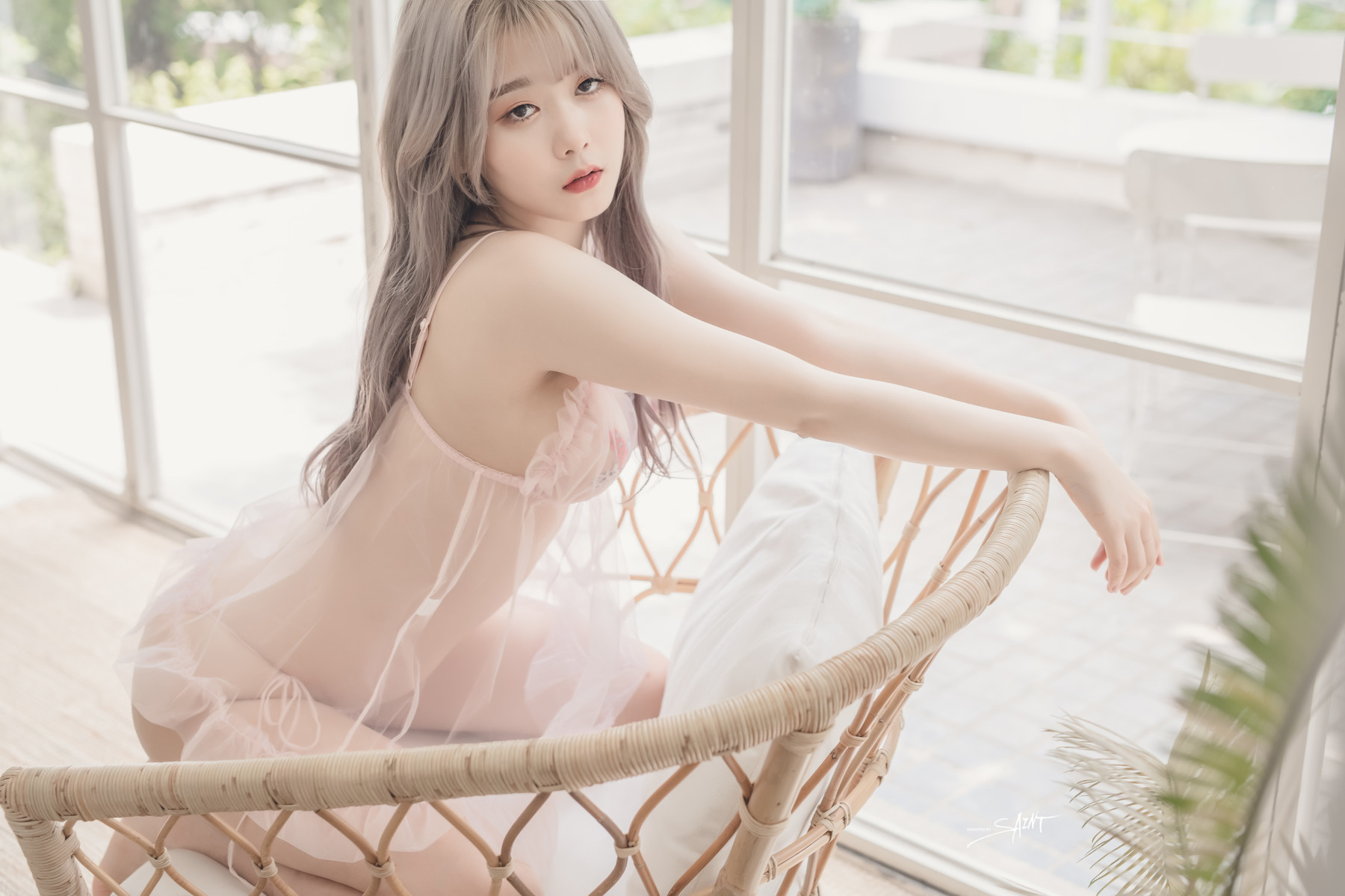 ZIA.Kwon 권지아, [SAINT Photolife] Zia Vol.01 Hyacinth Set.01 4
