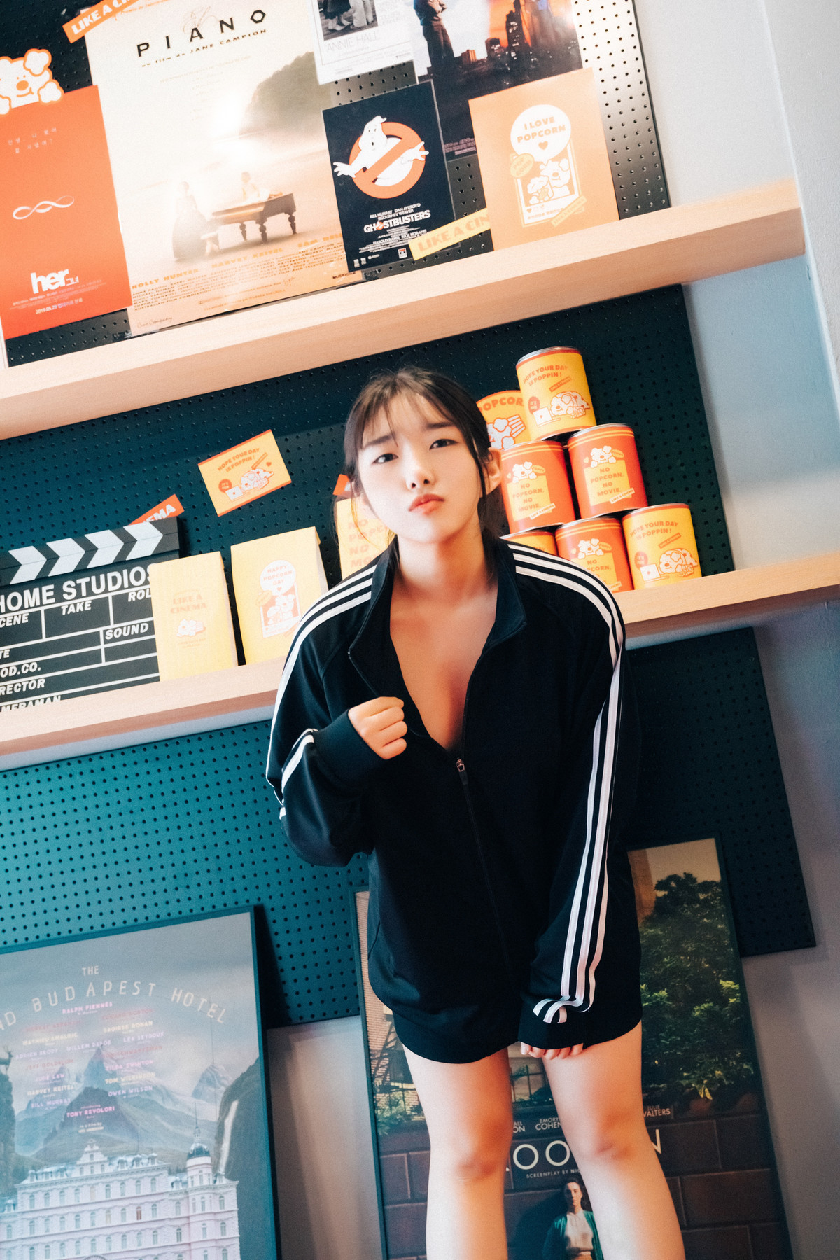 Sonson 손손, [Loozy] Cinema Girl (+S.Ver) Set.01 10