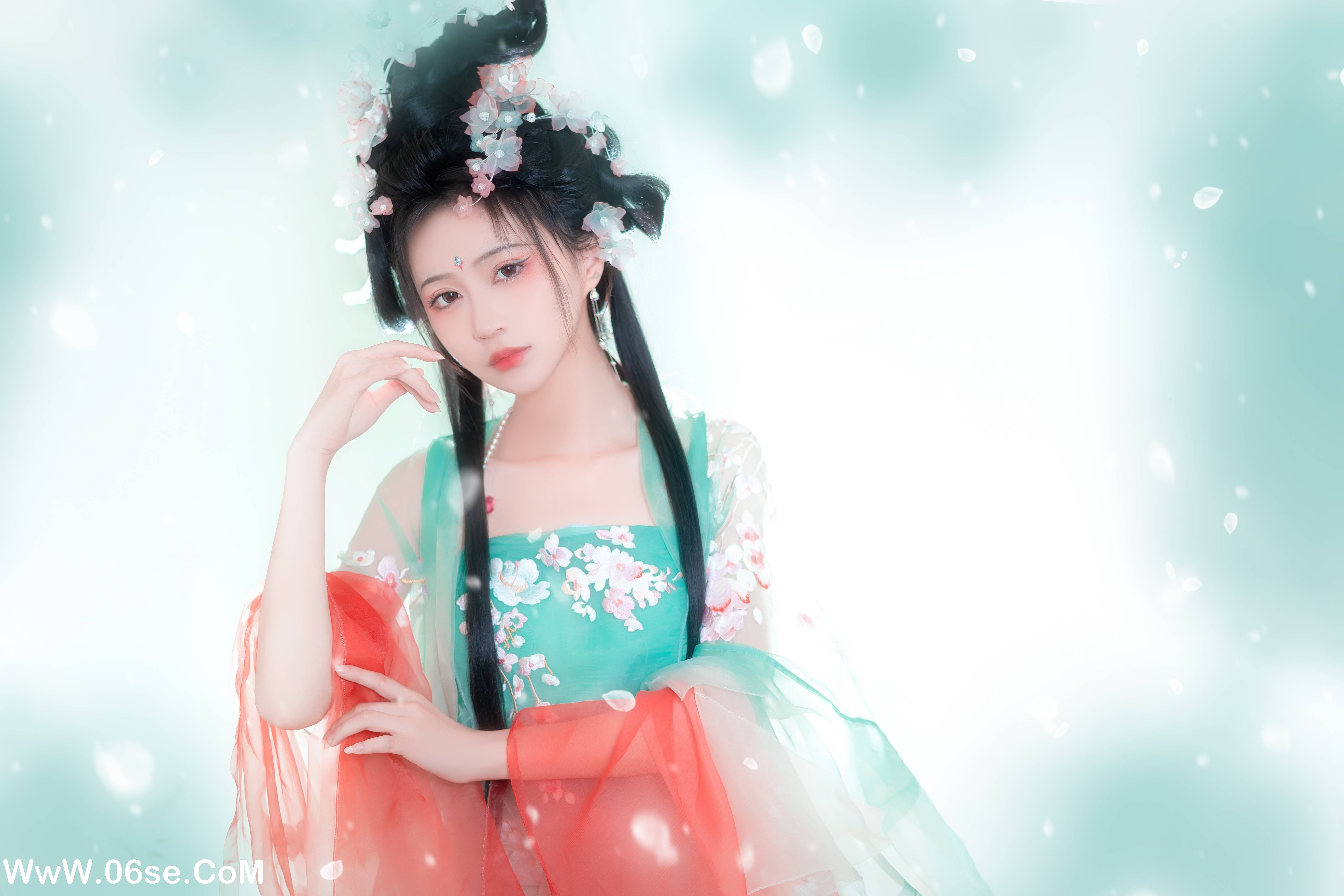 图片[11]-[YITUYU艺图语]2022.12.26 绿梅 -绮罗生的小苏苏-[27+1P／189MB]-六色网