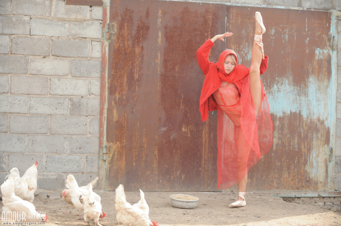 [Image: b5c4607cbe0d9c82bcd51.jpg]