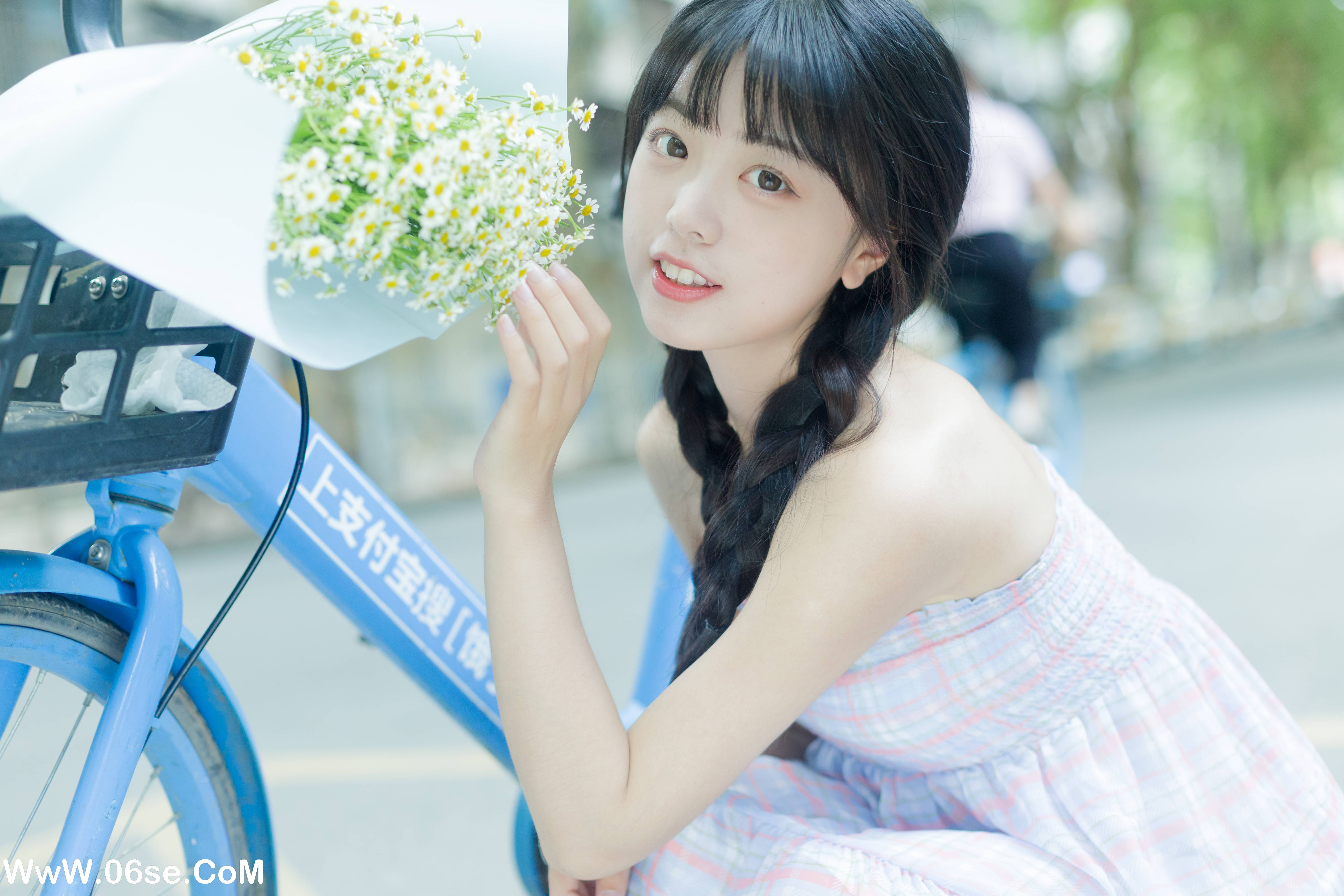 图片[18]-[YITUYU艺图语]2022.08.12 夏天是洋甘菊的气味 可爱泡泡呀[32+1P／265MB]-六色网