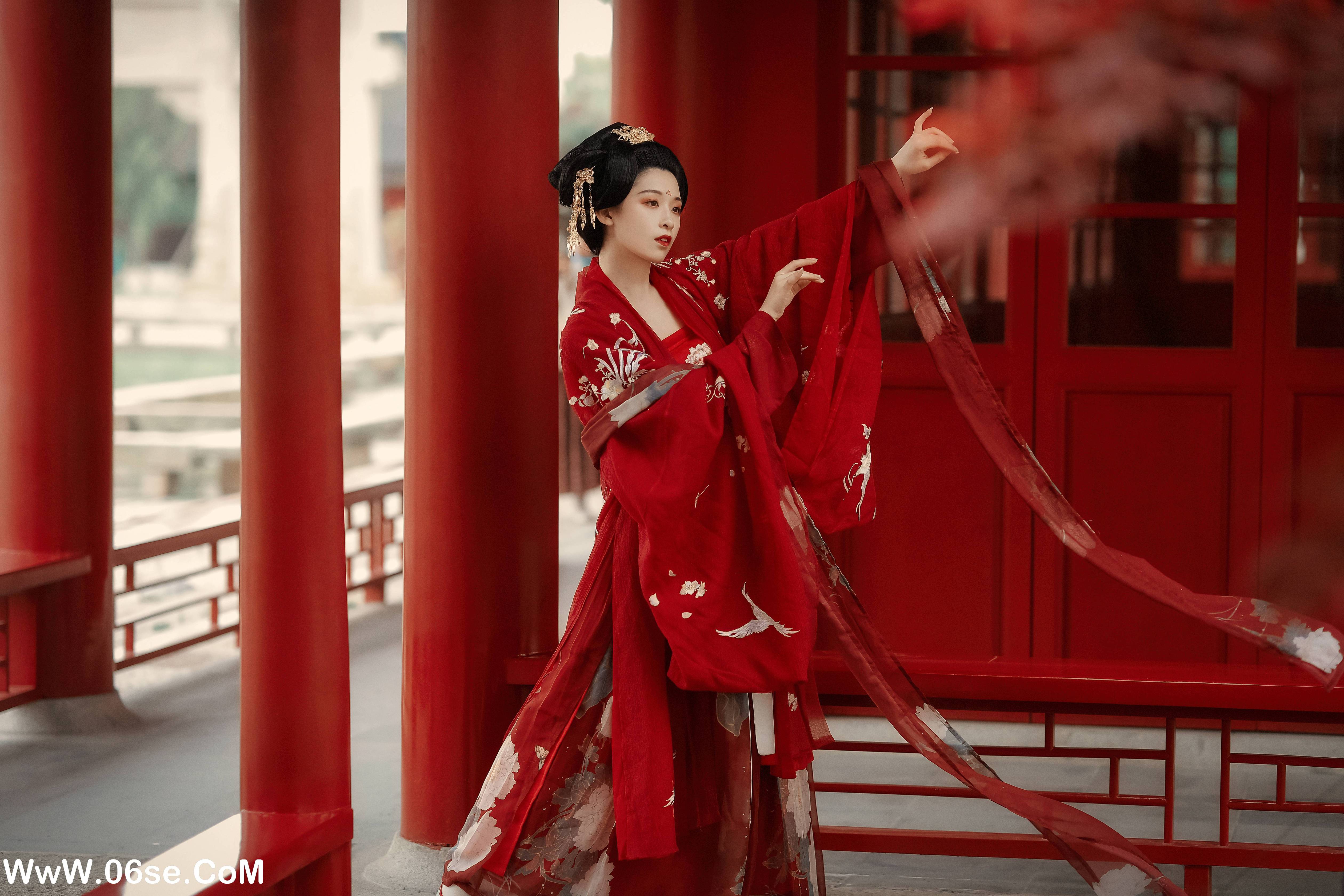 图片[17]-[YITUYU艺图语]2022.05.18 过华清宫 _喵喵家的小鱼干_[22P-650.8 MB]-六色网