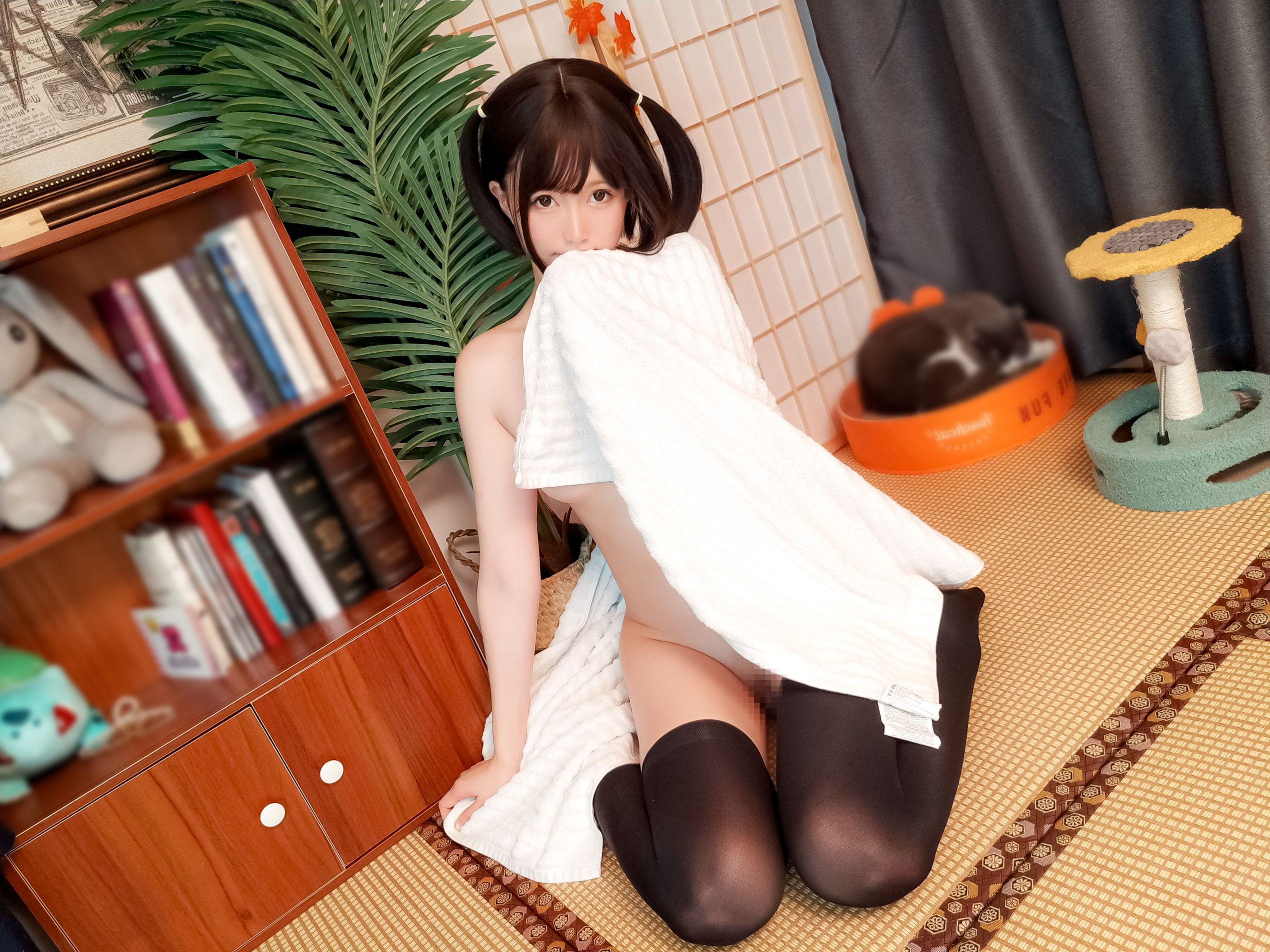 0125 透明なスク水 8