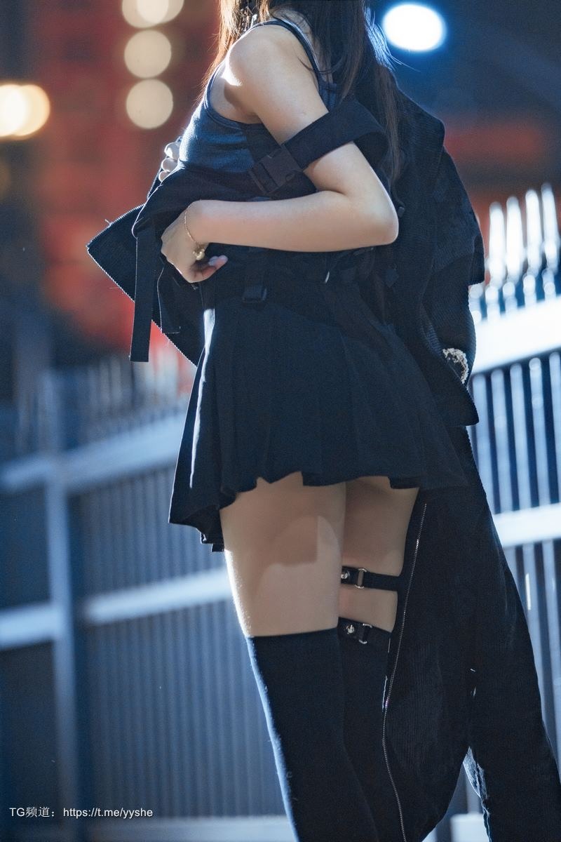 [Cos]桜桃喵 - VV[40P] 34