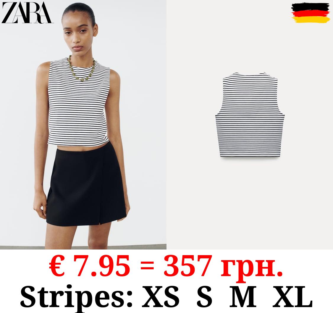SLEEVELESS CROP TOP