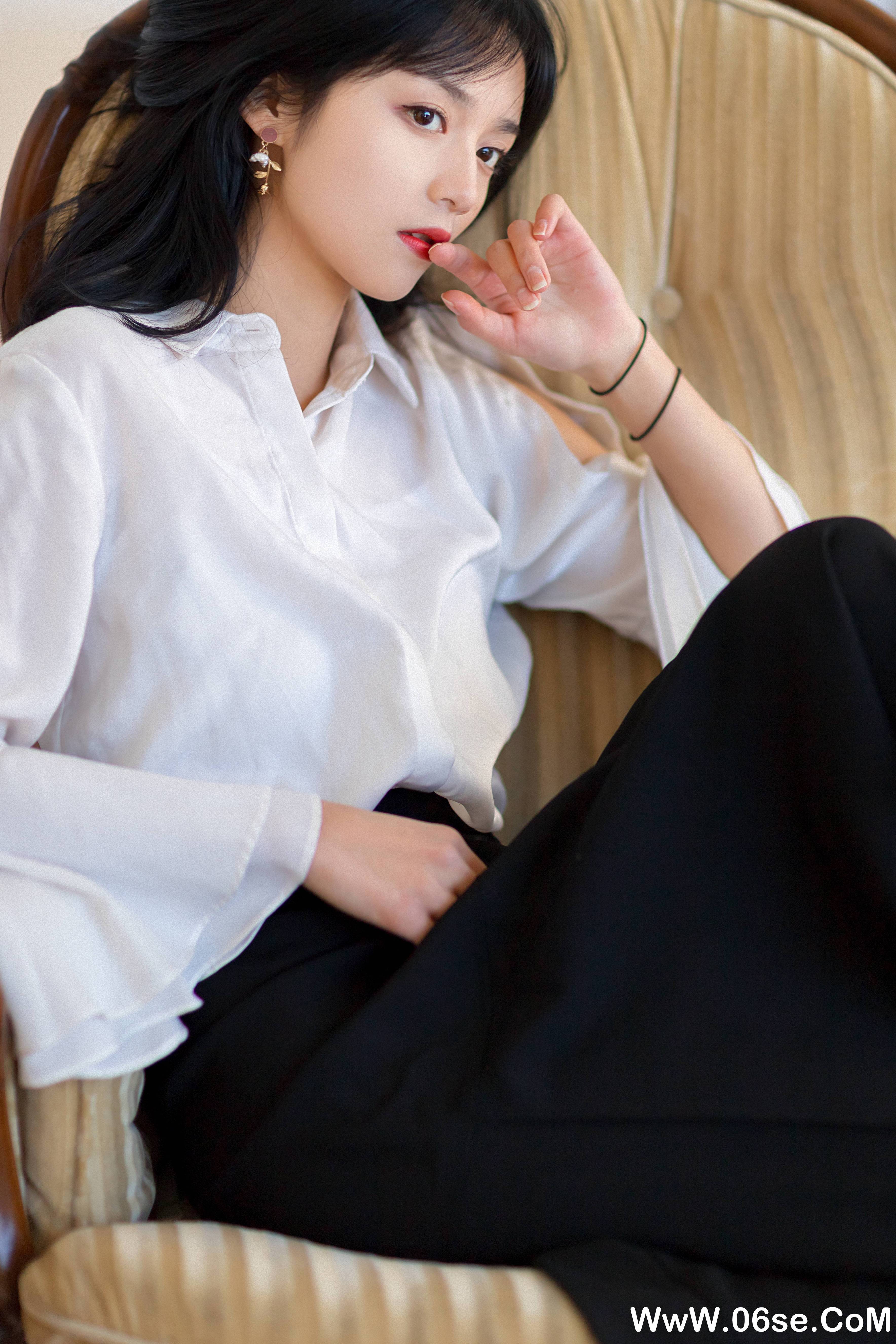 图片[20]-[YITUYU艺图语]2021.11.11 窗外 雨文[21+1P／339MB]-六色网