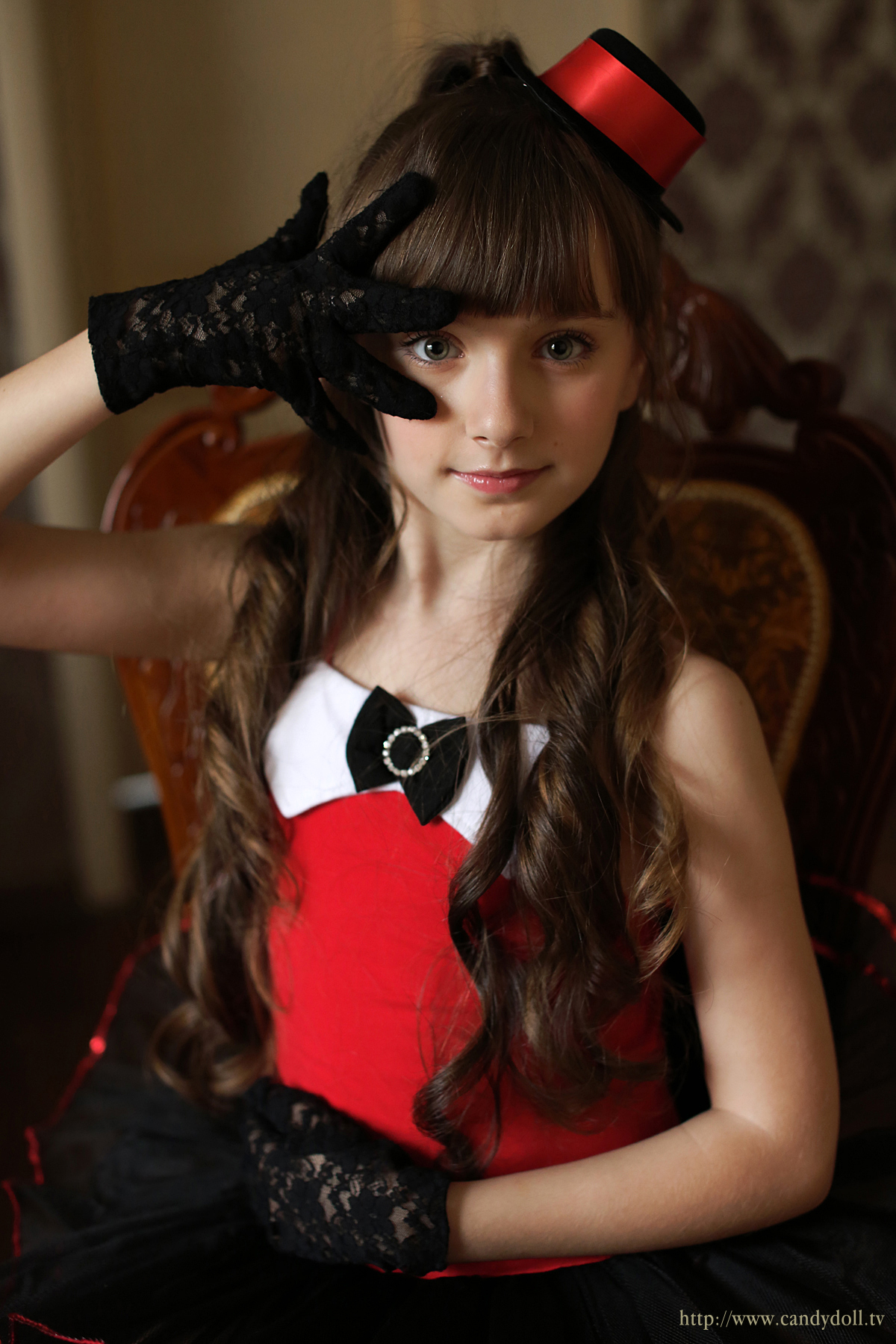[Image: b6d1c356605d77f1d26df.jpg]