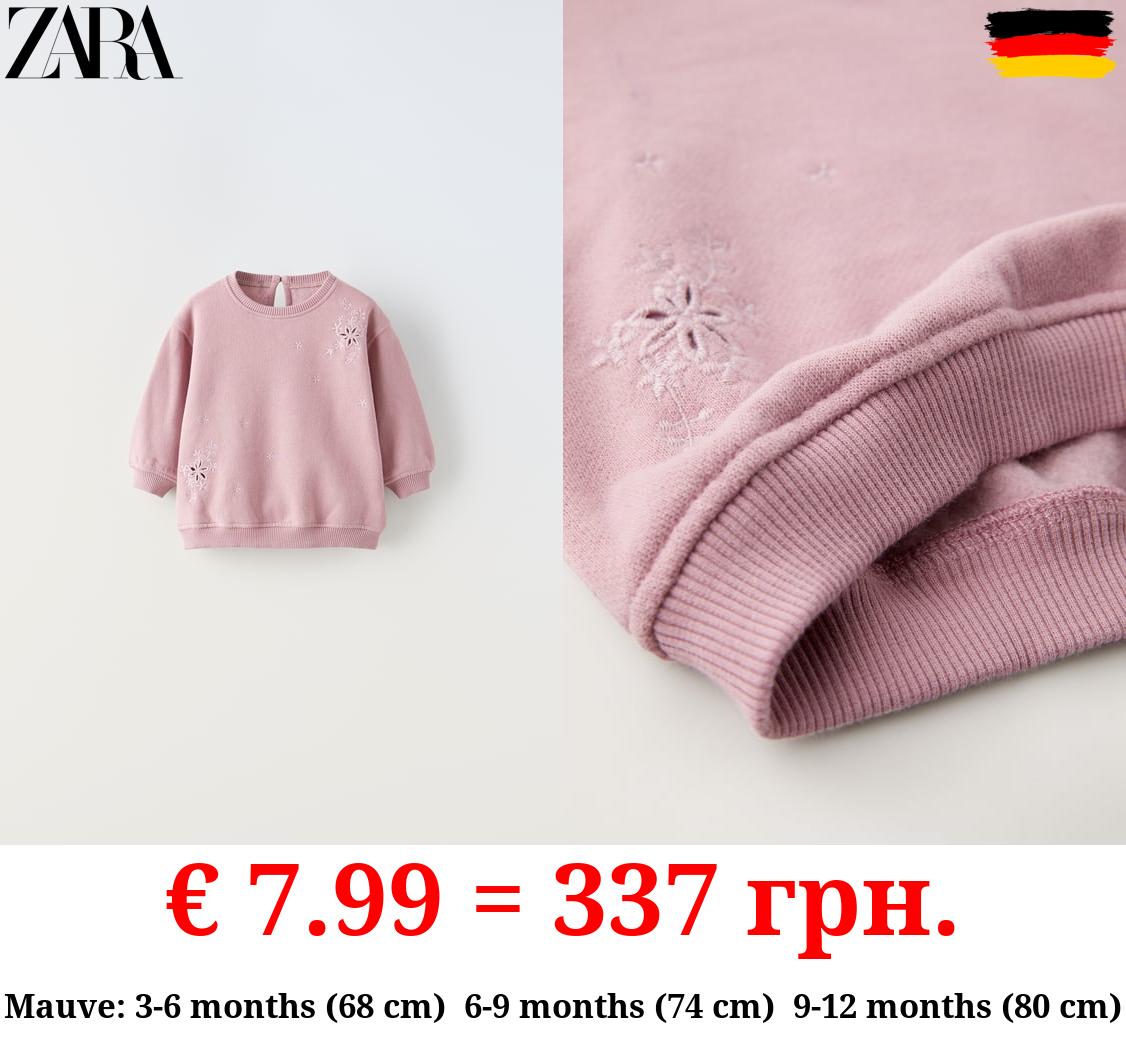 SWEATSHIRT WITH FLORAL EMBROIDERY