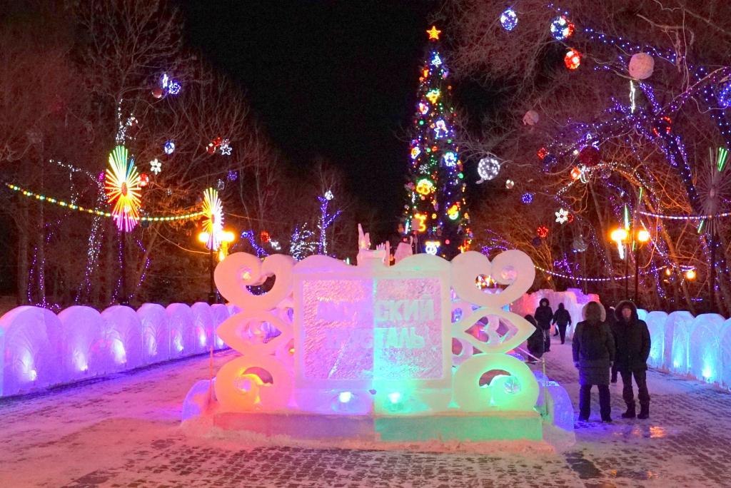 23-ёх метровая ель украсит парк Динамо в Хабаровске к Новому году