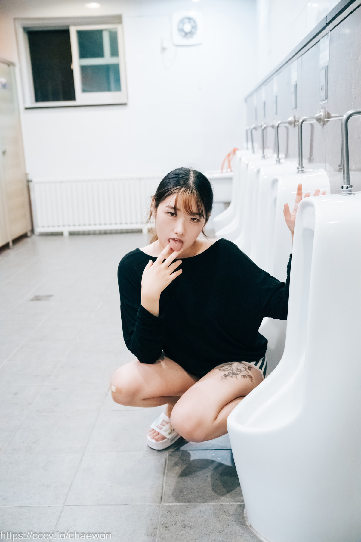 Sonson 손손, [Loozy] Public Toilet Set.02 8