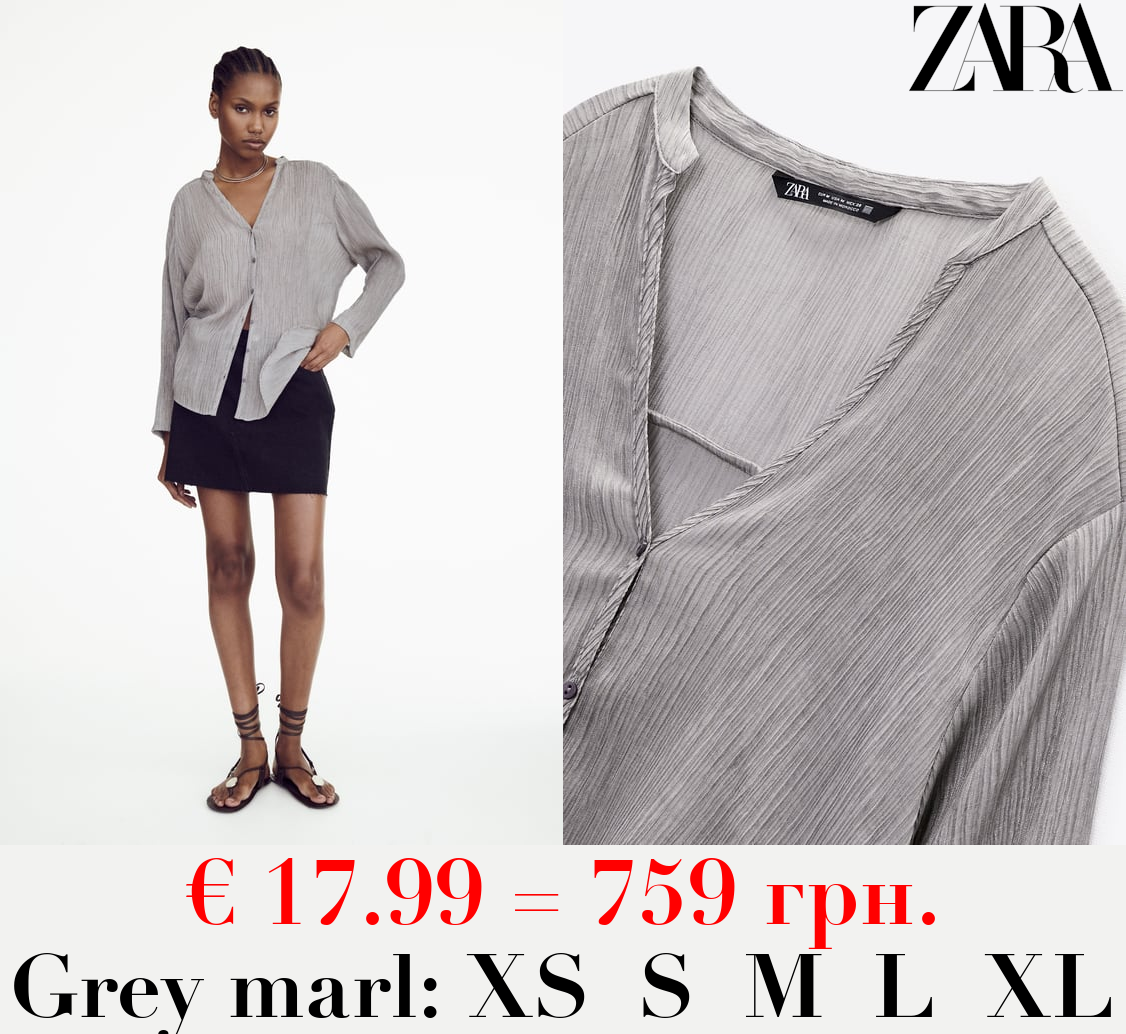 LONG WRINKLED-EFFECT TOP