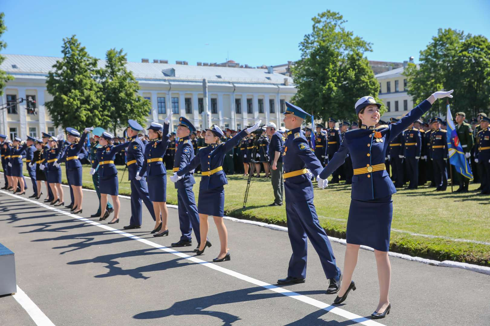 Высшее военно космическая академия имени можайского. Военно-Космическая Академия имени а. ф. Можайского. Академия Можайского выпуск 2022. Выпуск вка Можайского 2022.