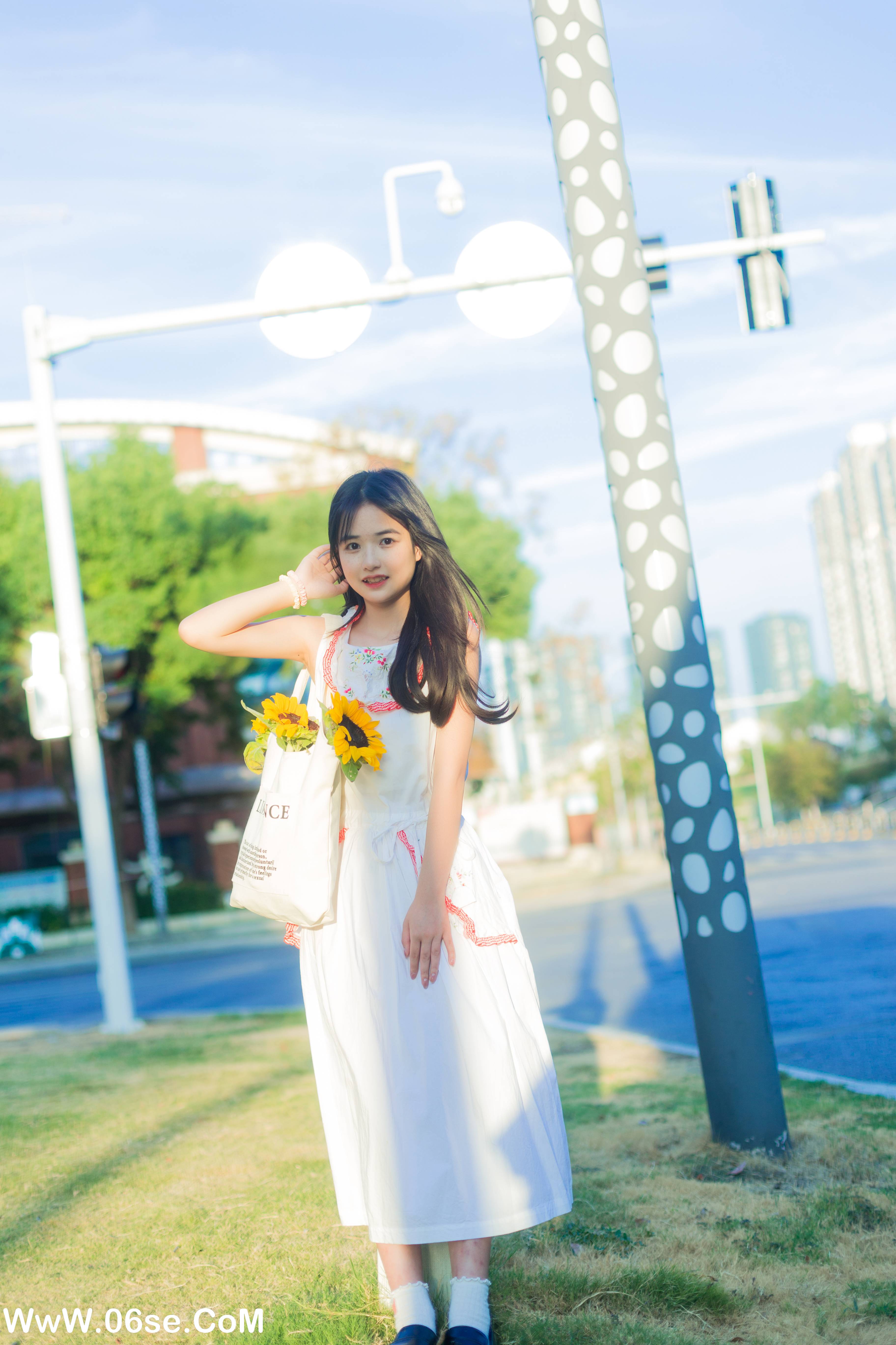 图片[4]-[YITUYU艺图语]2022.10.20 飞奔向你 小怡妹妹cute[35+1P／282MB]-六色网