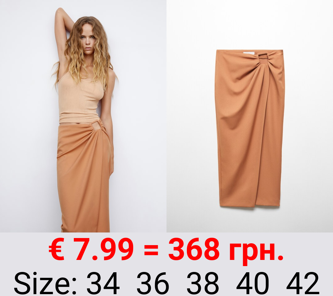 Falda cruzada detalles fruncidos