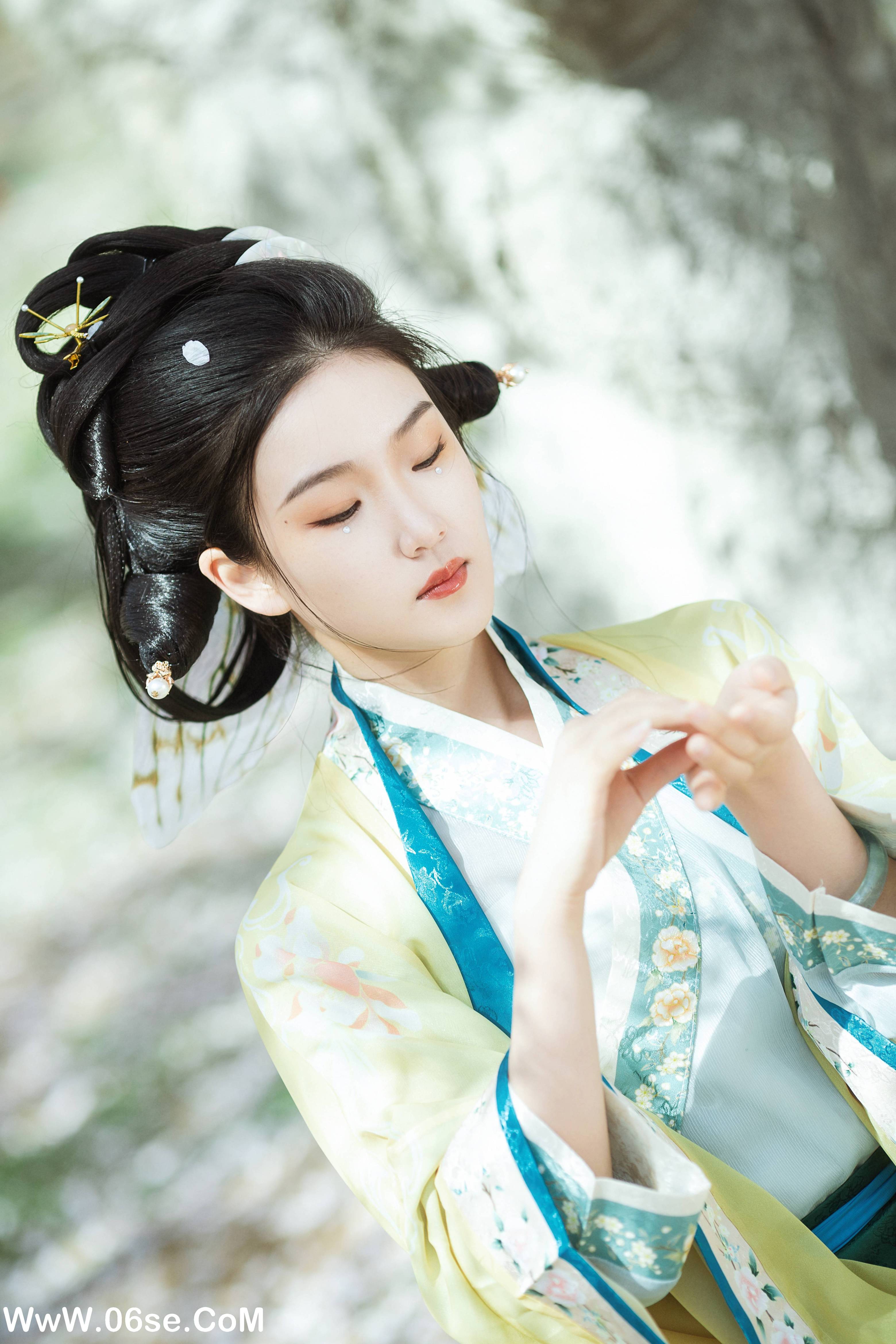 图片[9]-[YITUYU艺图语]2022.07.15 蝶恋花 相望回首喵喵喵[22+1P／249MB]-六色网