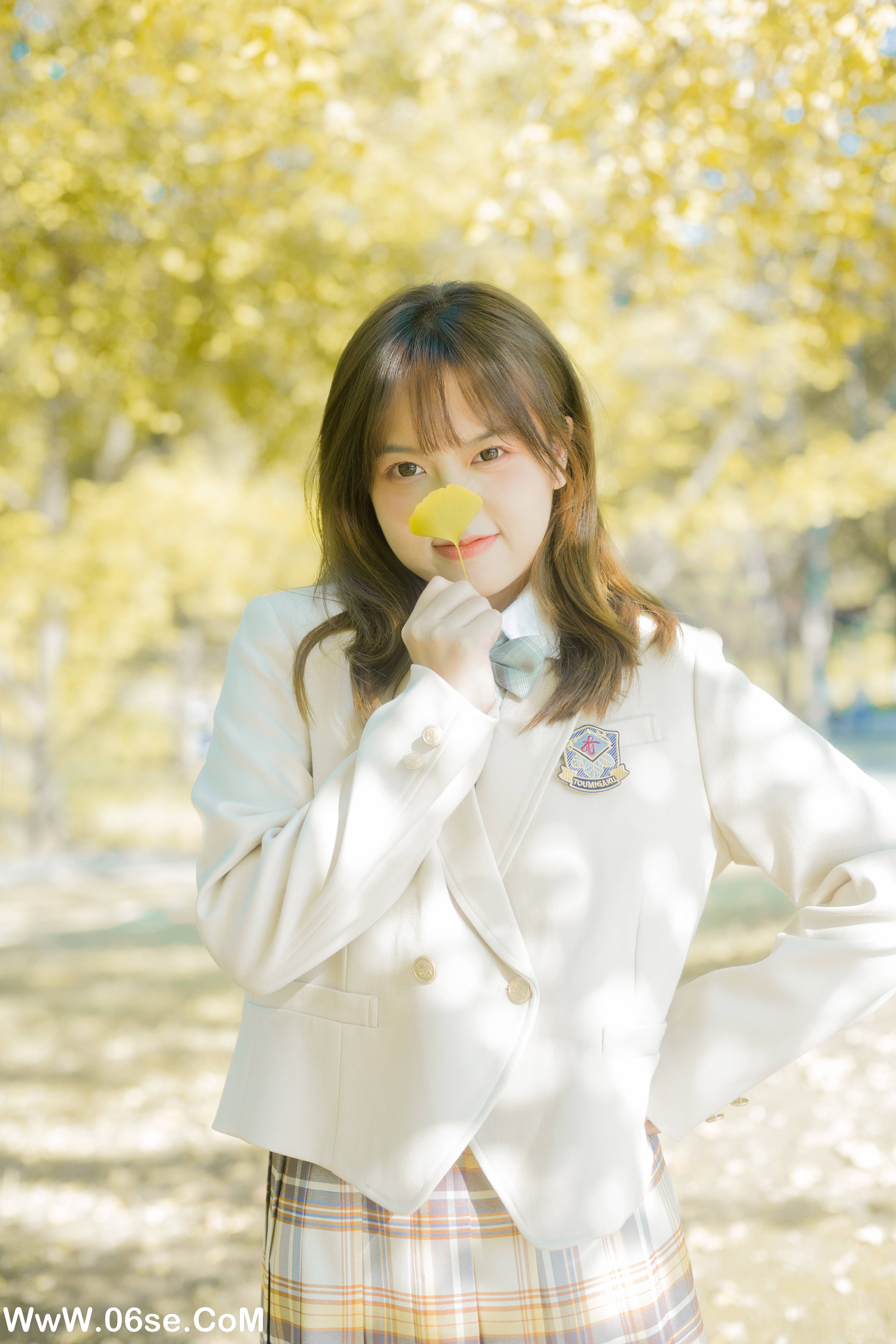 图片[16]-[YITUYU艺图语]2022.11.21 奶油味的秋 哈吉麻花[37+1P／355MB]-六色网