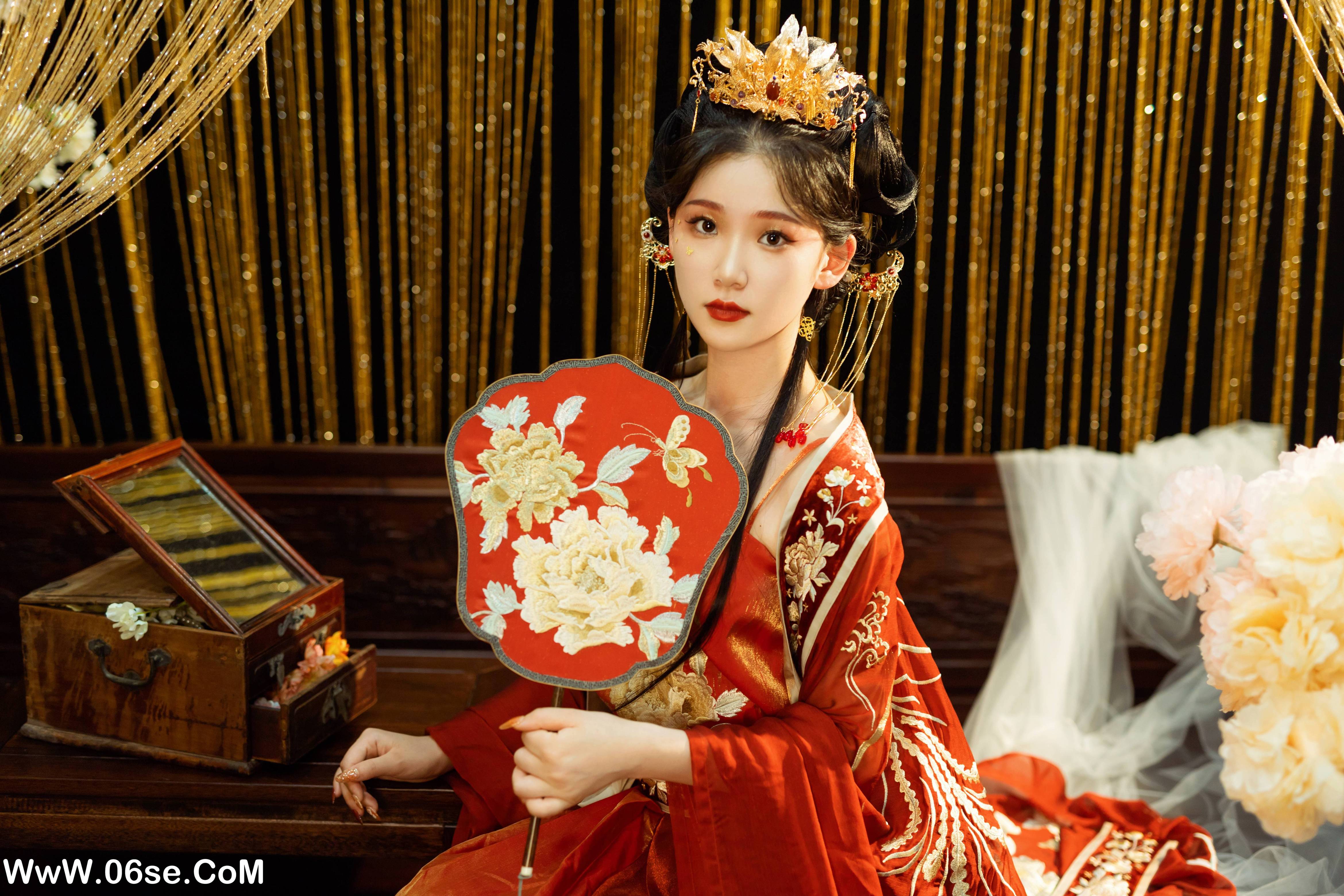 图片[5]-[YITUYU艺图语]2022.09.05 红衣娘子 相望回首喵喵喵[47+1P／452MB]-六色网