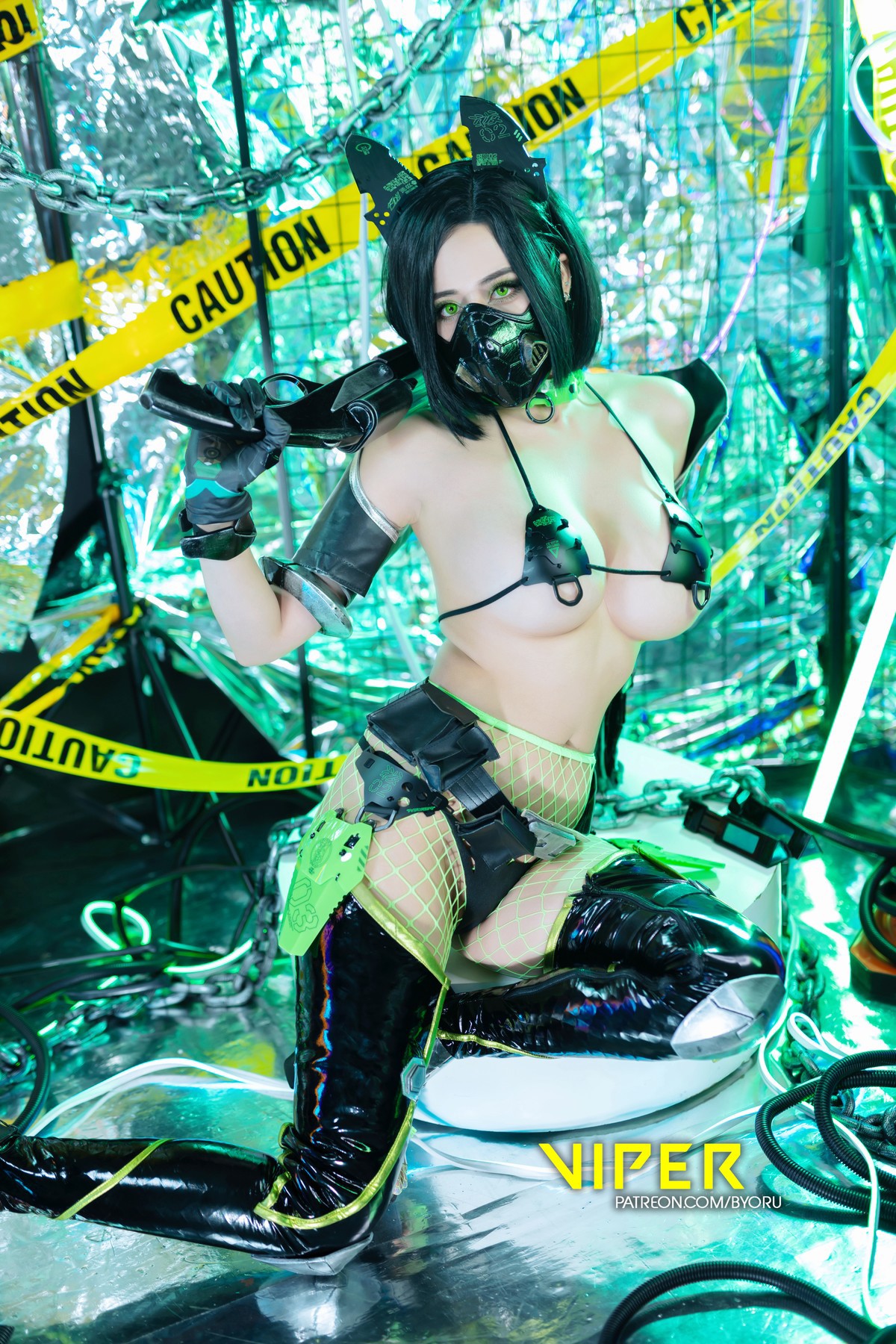 Cosplay 日本性感萝莉Byoru Viper Valorant 14