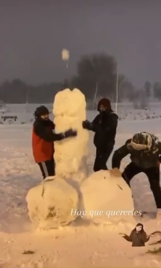 Entrando en calor en plena nieve