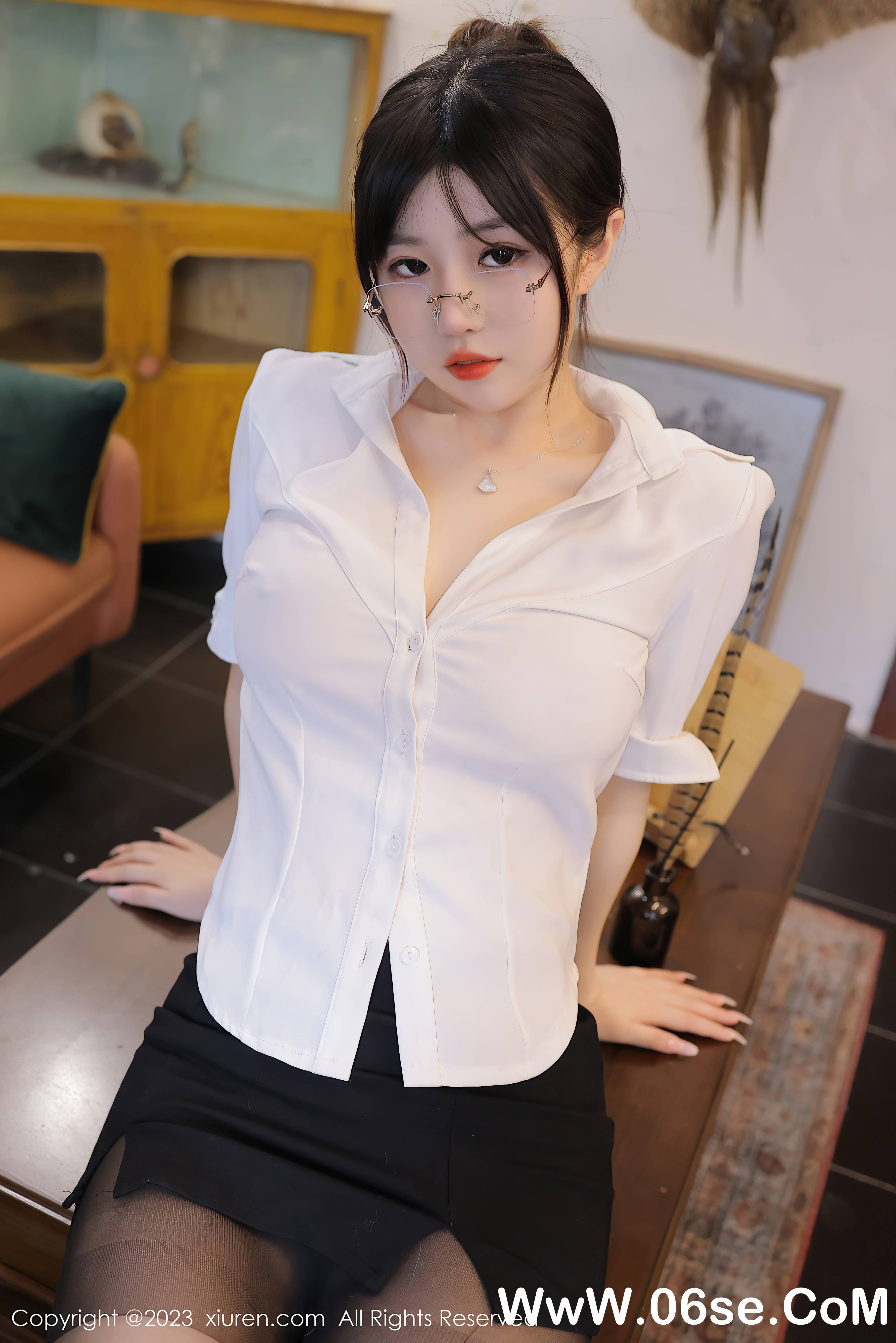 图片[35]-[XiuRen秀人网] 2023.06.01 NO.6838 岁小岁-六色网