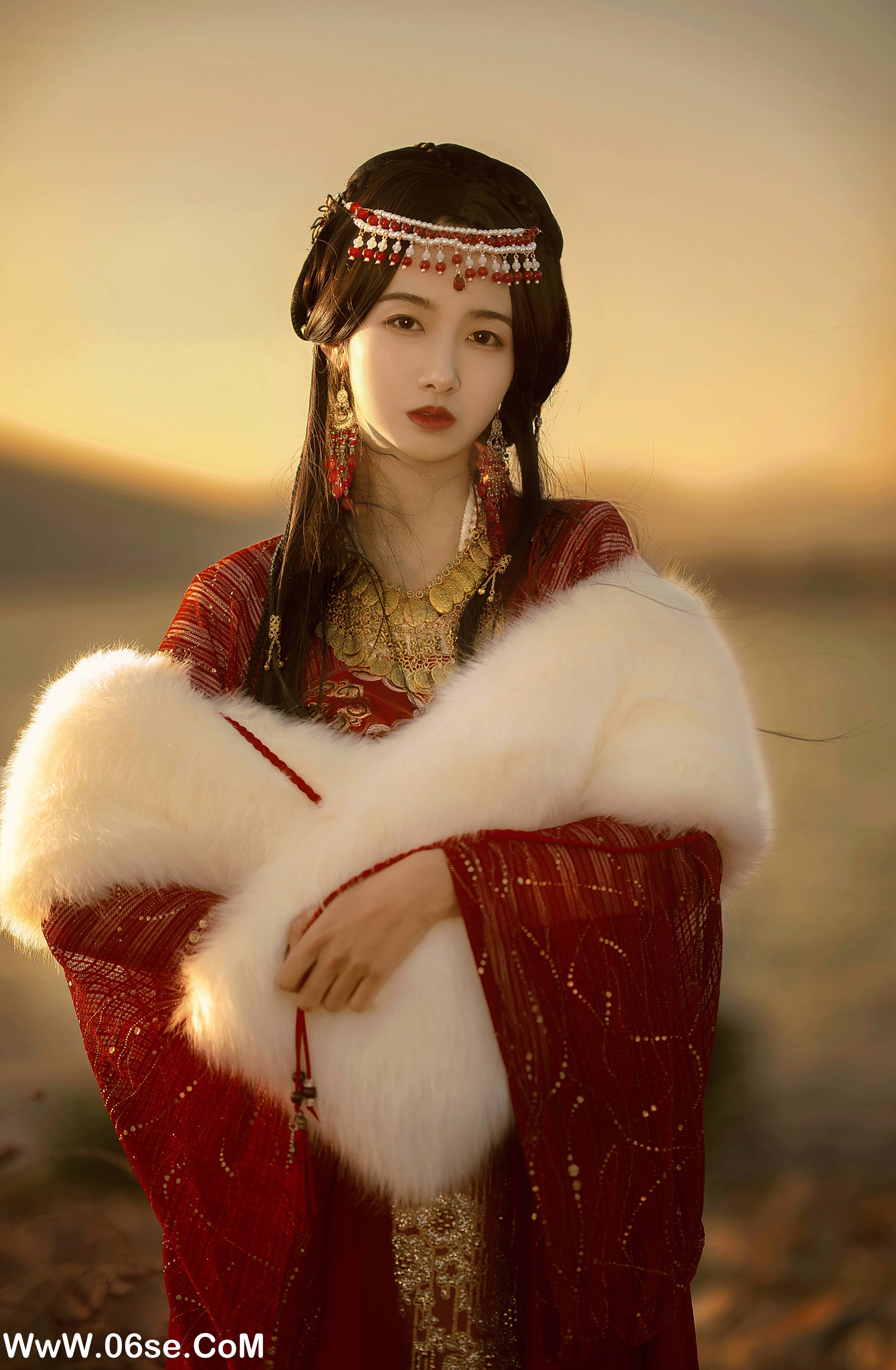 图片[8]-[YITUYU艺图语]2022.02.22 初见 刀背藏楚哥_c[18+1P／214MB]-六色网