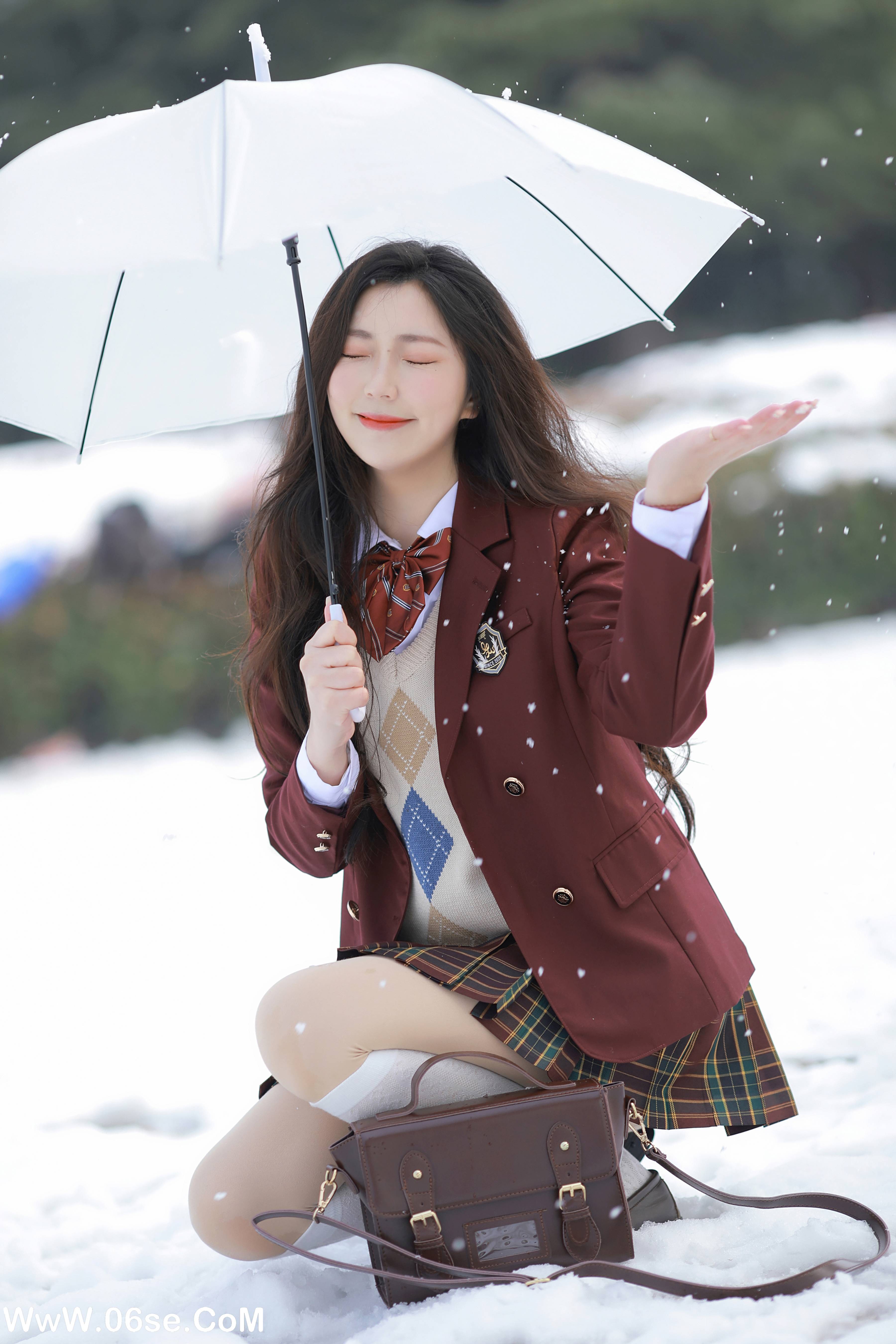 图片[12]-[YITUYU艺图语]2022.07.28 恰好飘来的雪 晓芳[22+1P／158MB]-六色网