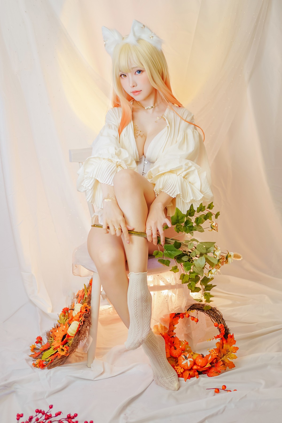 Cosplay ElyEE子 Cat魔女與貓 14