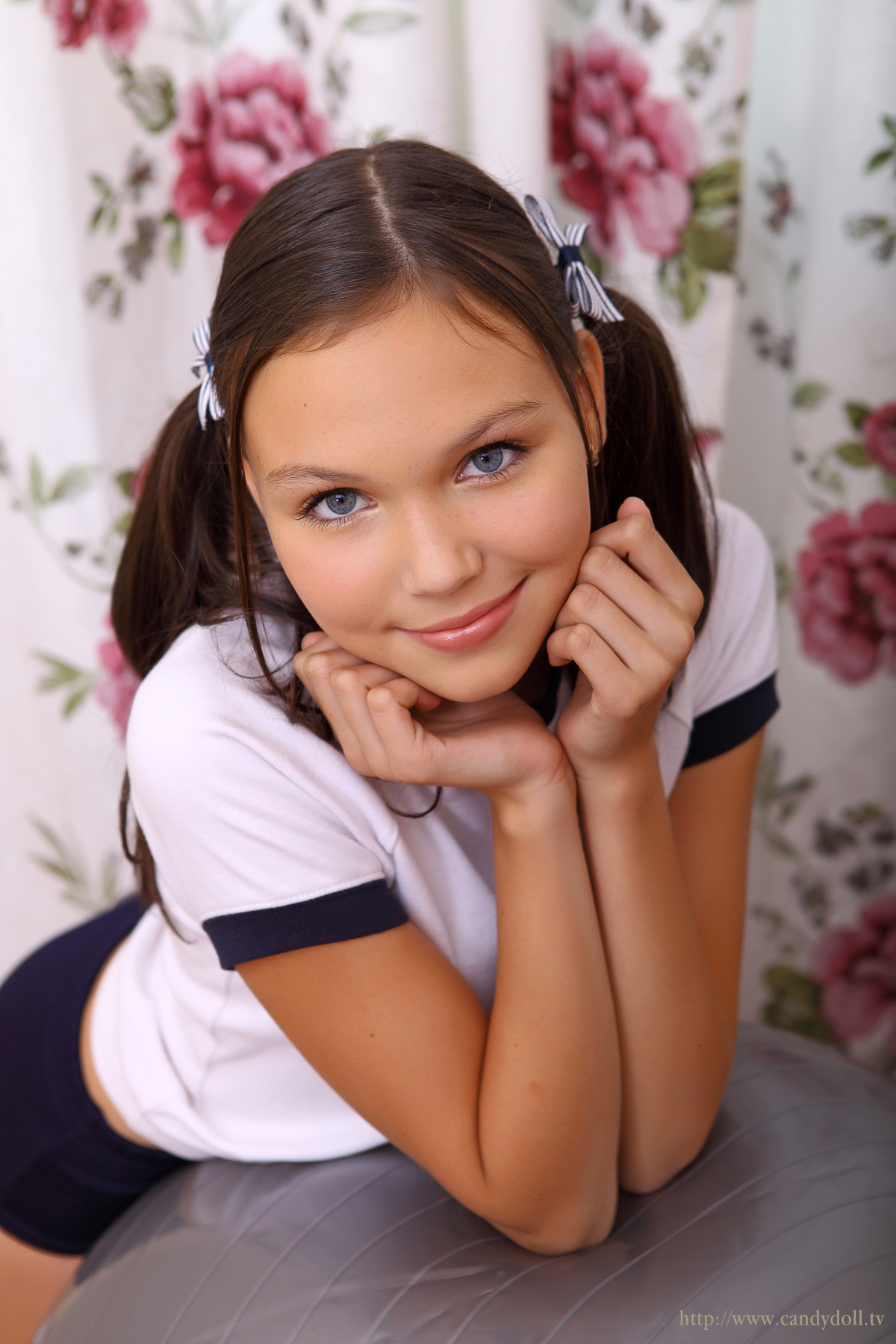 [Image: b8dc581b3e26b1f6515dd.jpg]