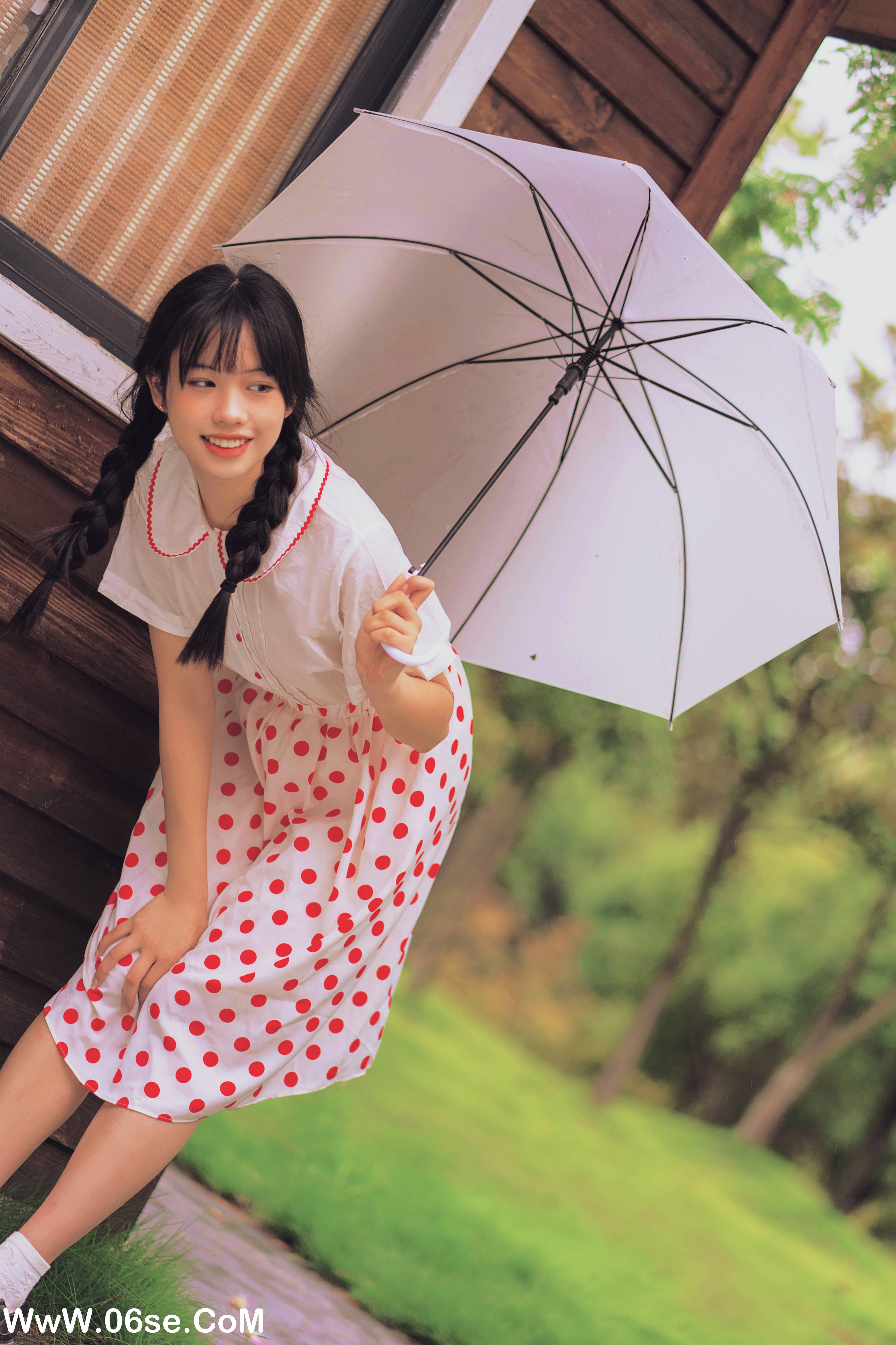 图片[15]-[YITUYU艺图语]2022.10.23 雨季 小泉[26+1P／374MB]-六色网