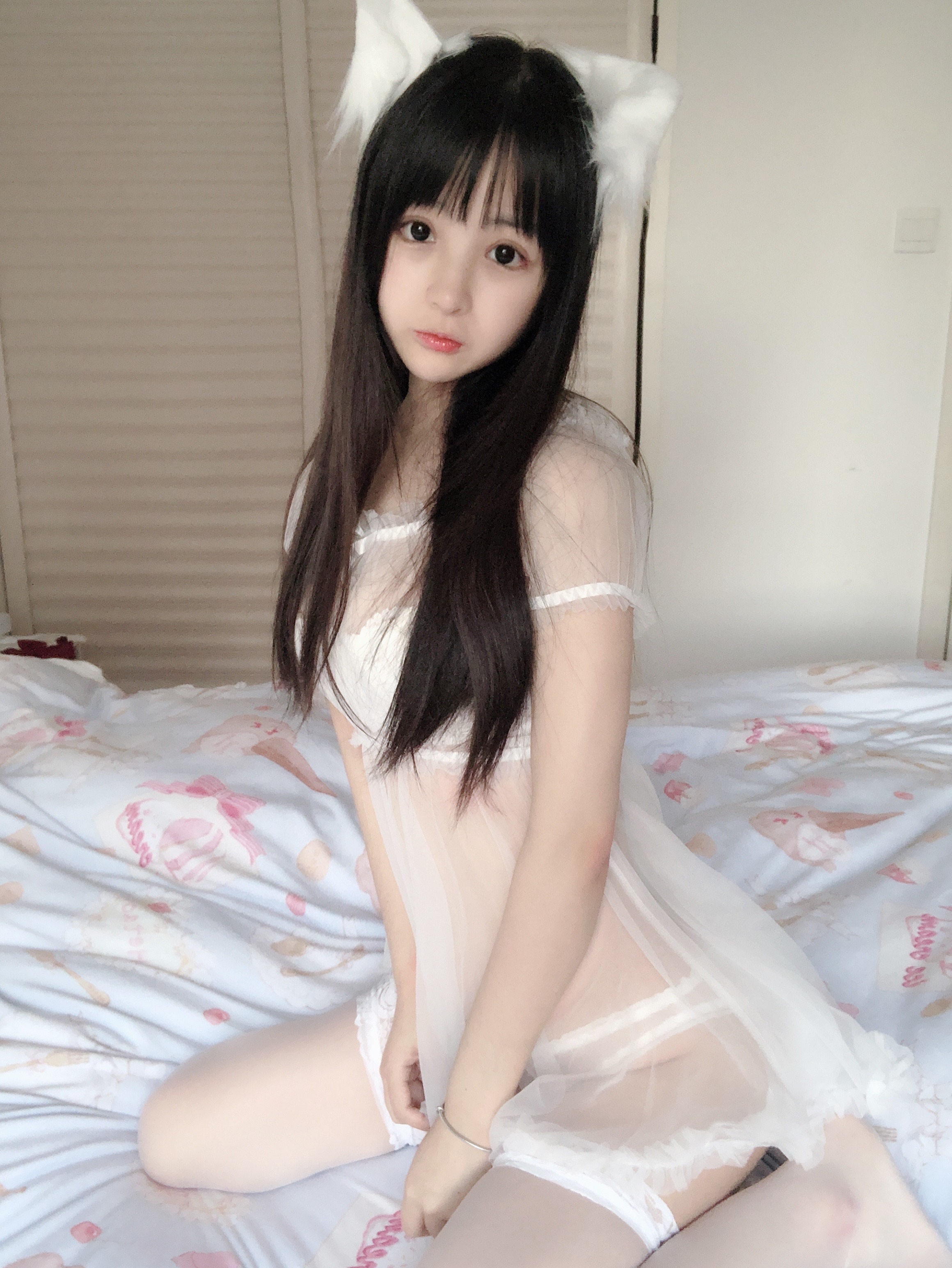 樱井宁宁- 小白猫 蕾丝内衣[31P] 31