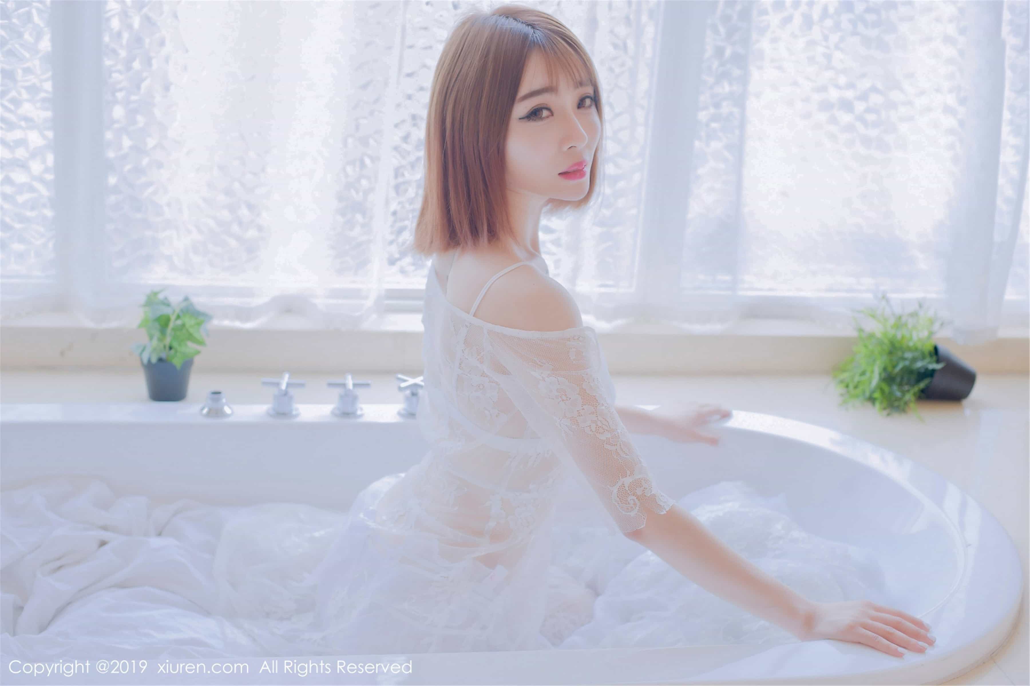 [XiuRen秀人网] 2019.04.19 No.1406 凌萍儿[47+1P185M] 3
