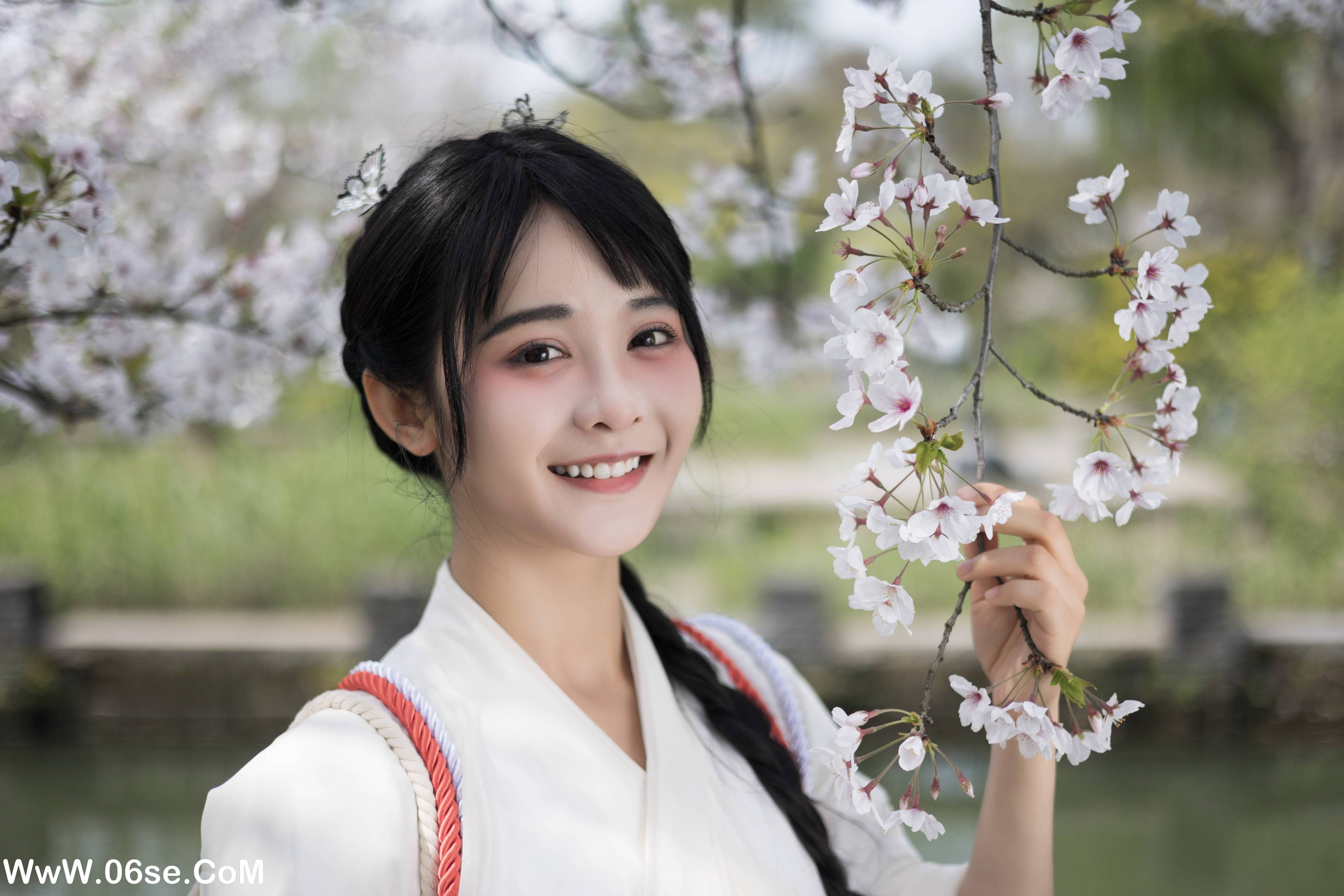 图片[36]-[YITUYU艺图语]2022.06.11 四月如你 杨馥羽[40P-441.55MB]-六色网