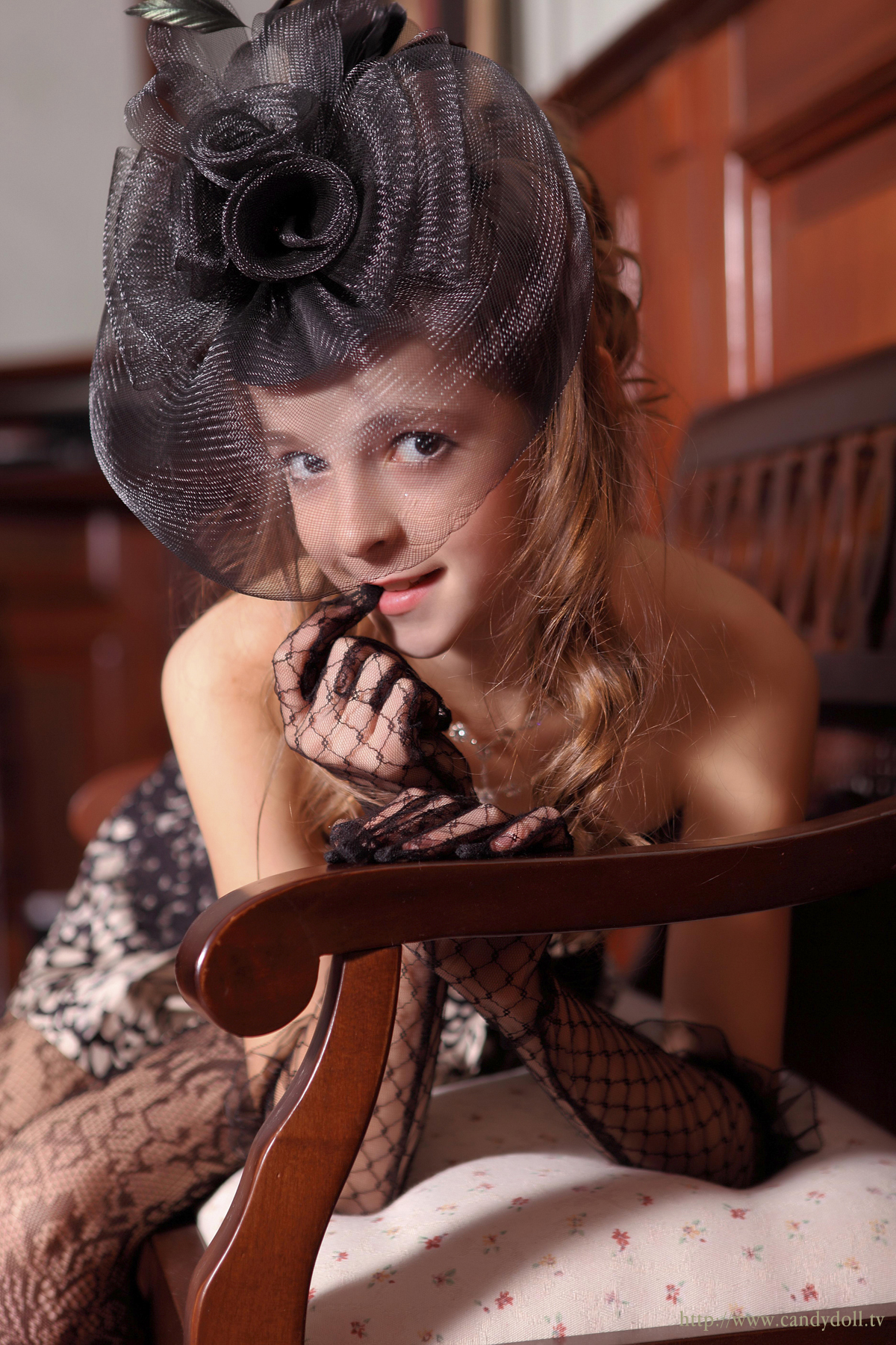 [Image: b93cf3775151e73bb9bee.jpg]