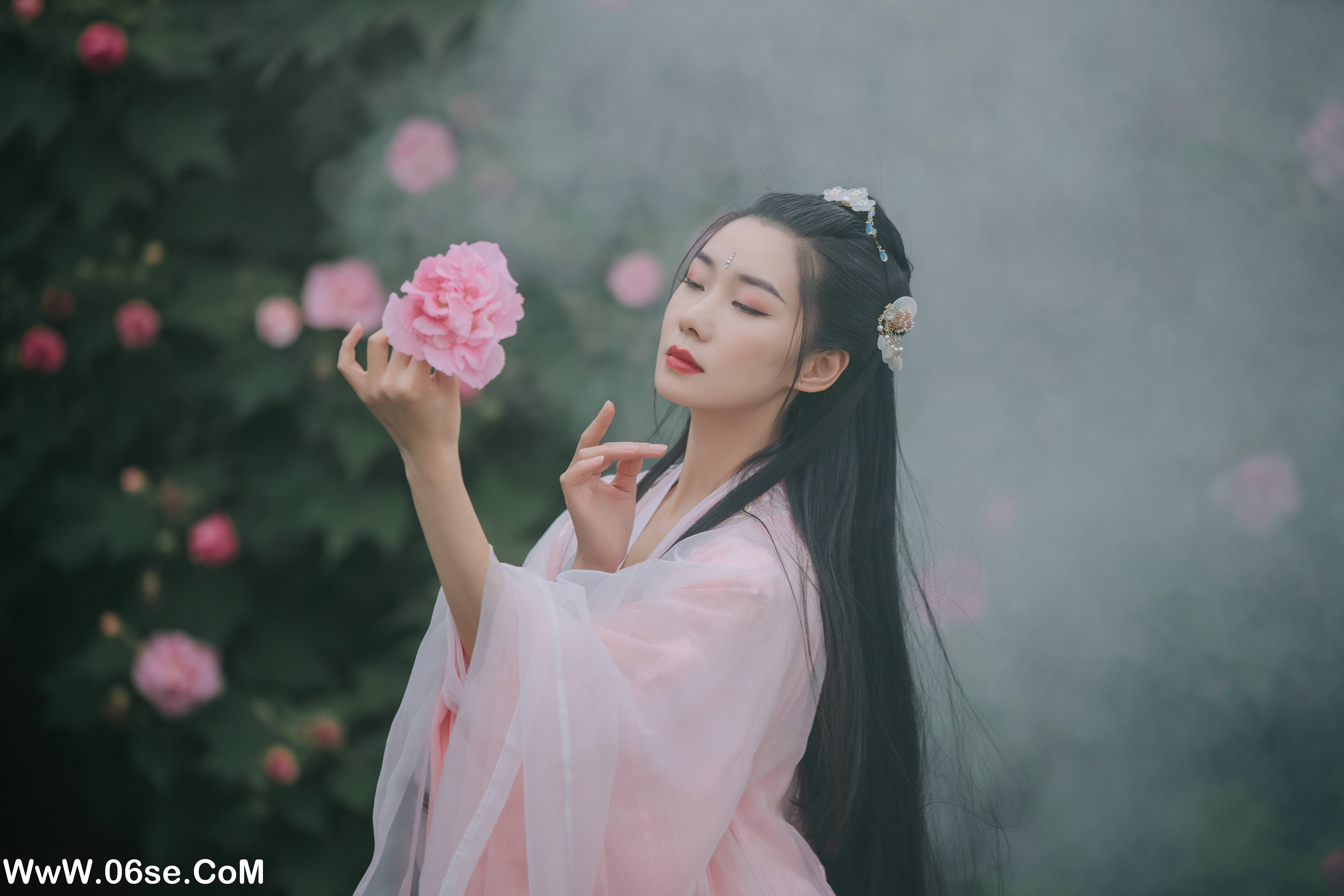 图片[14]-[YITUYU艺图语]2022.05.31 粉蝶 木景抒[22P-351.56MB]-六色网