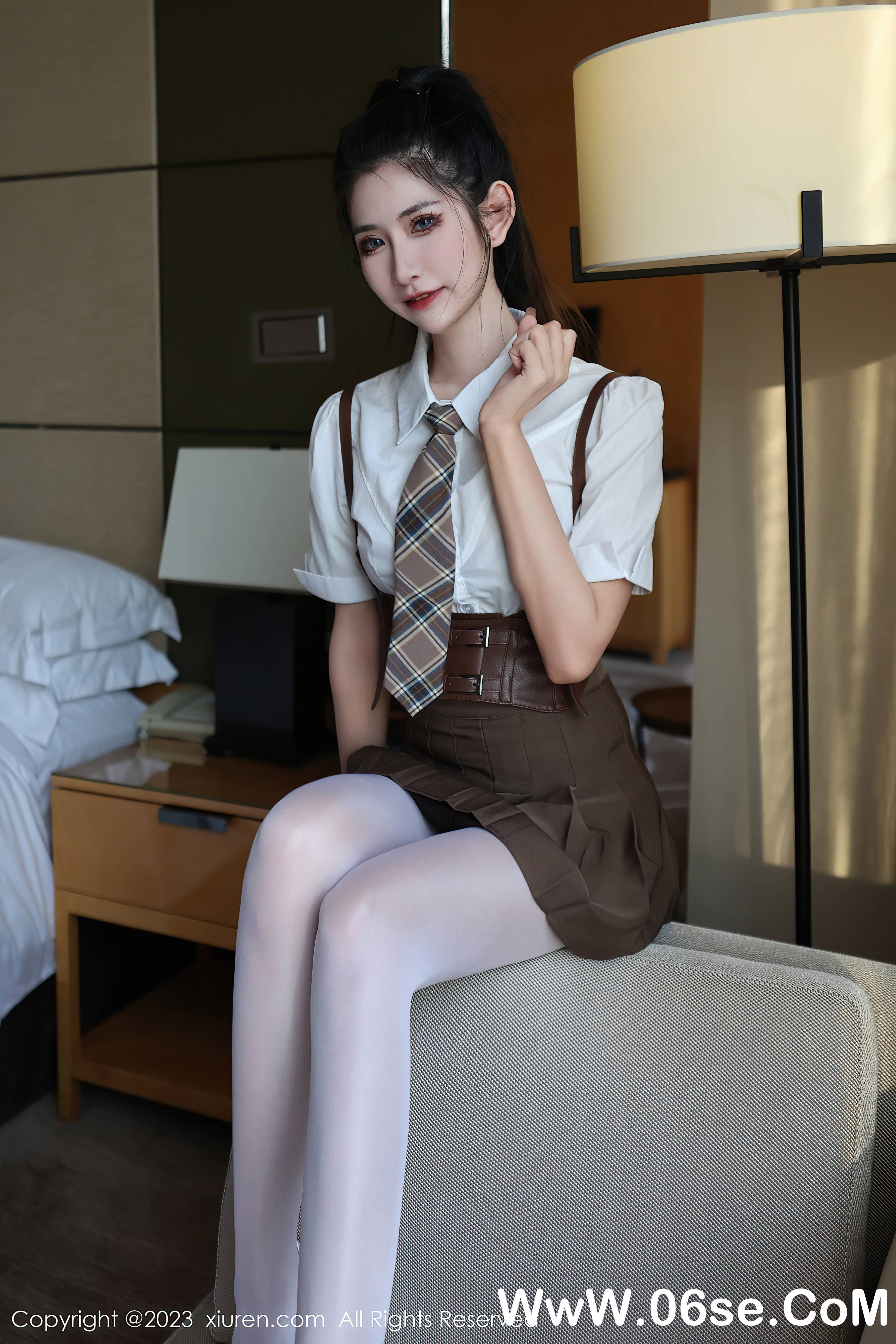 图片[25]-XiuRen秀人网] 2023.03.27 NO.6478 依娜Yina-六色网