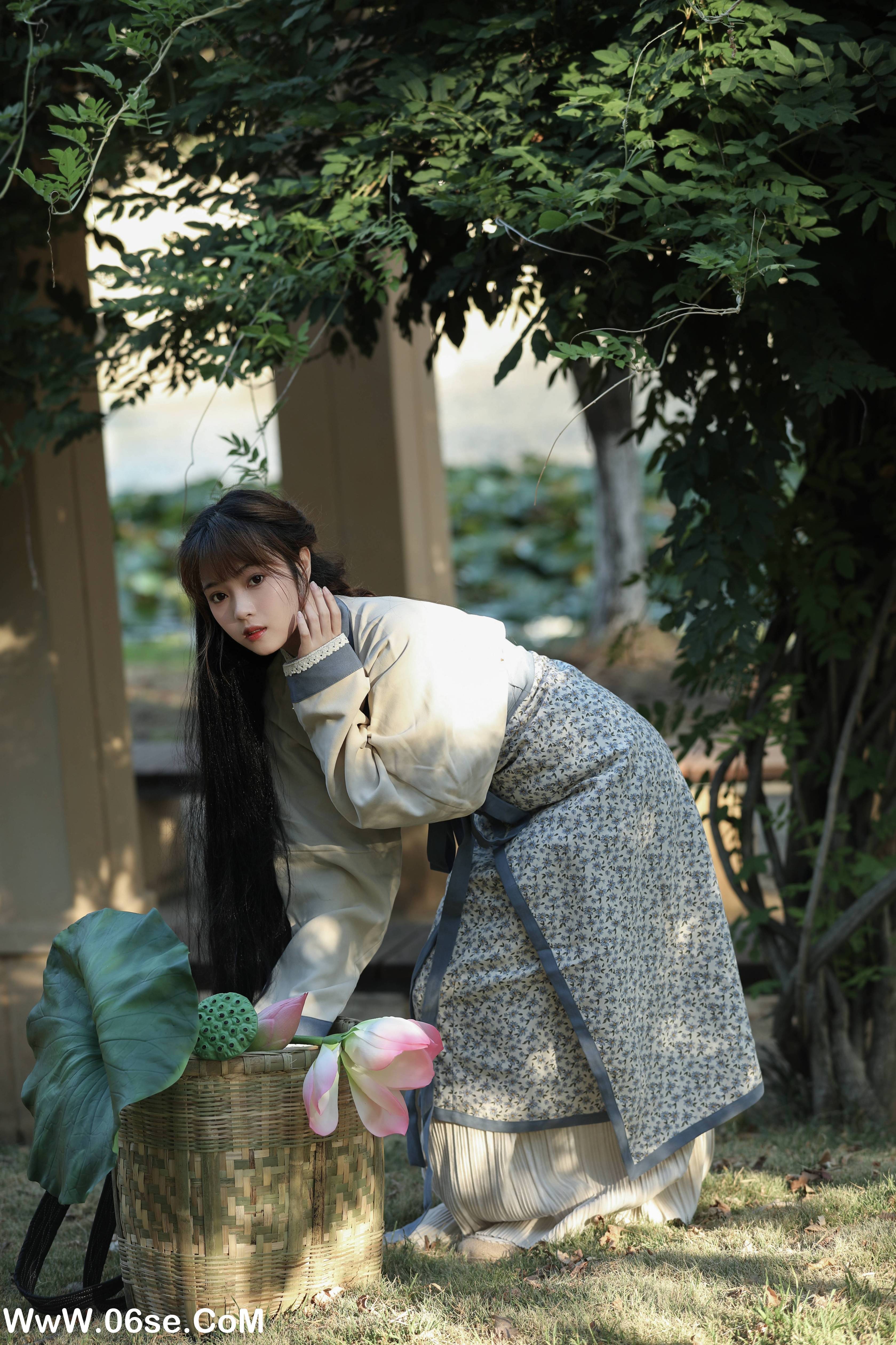 图片[36]-[YITUYU艺图语]2022.09.26 采荷 小薇人儿[37+1P／491MB]-六色网