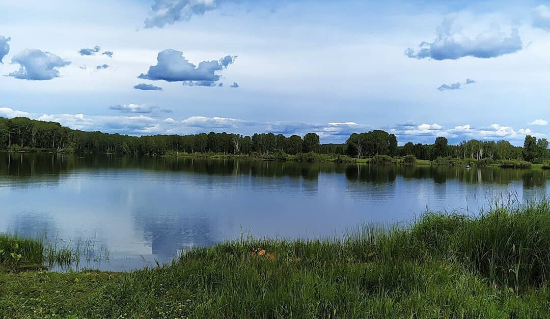 Село глубокое харьковская область. Озеро глубокое Юргинский район.