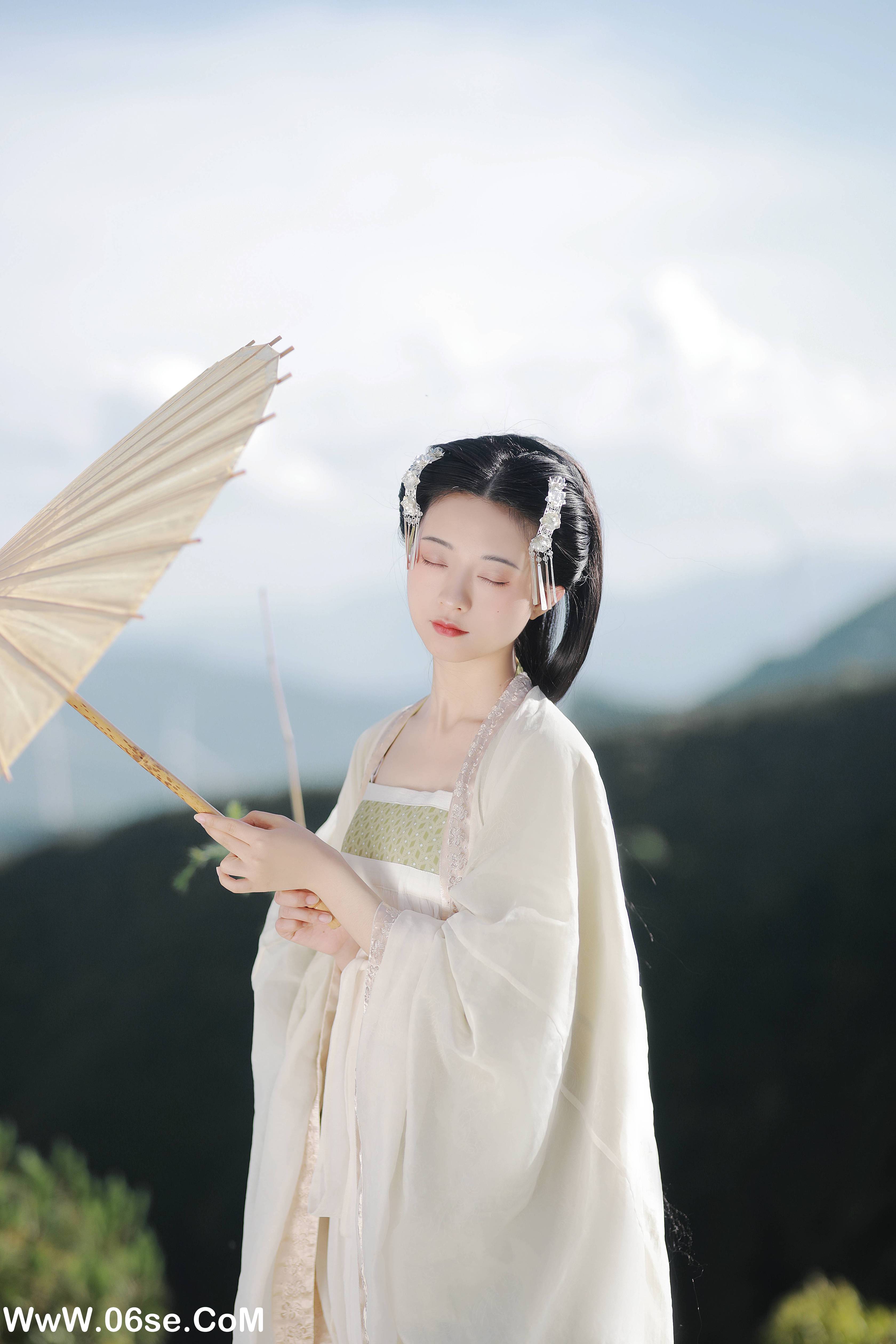 图片[20]-[YITUYU艺图语]2022.07.16 归去 YunFleur[20+1P／361MB]-六色网