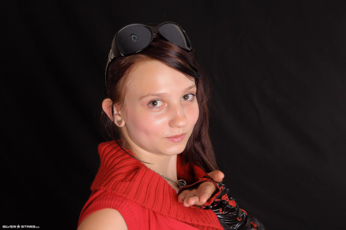 [Image: b9d77cdb3e6082e44bf7f.jpg]