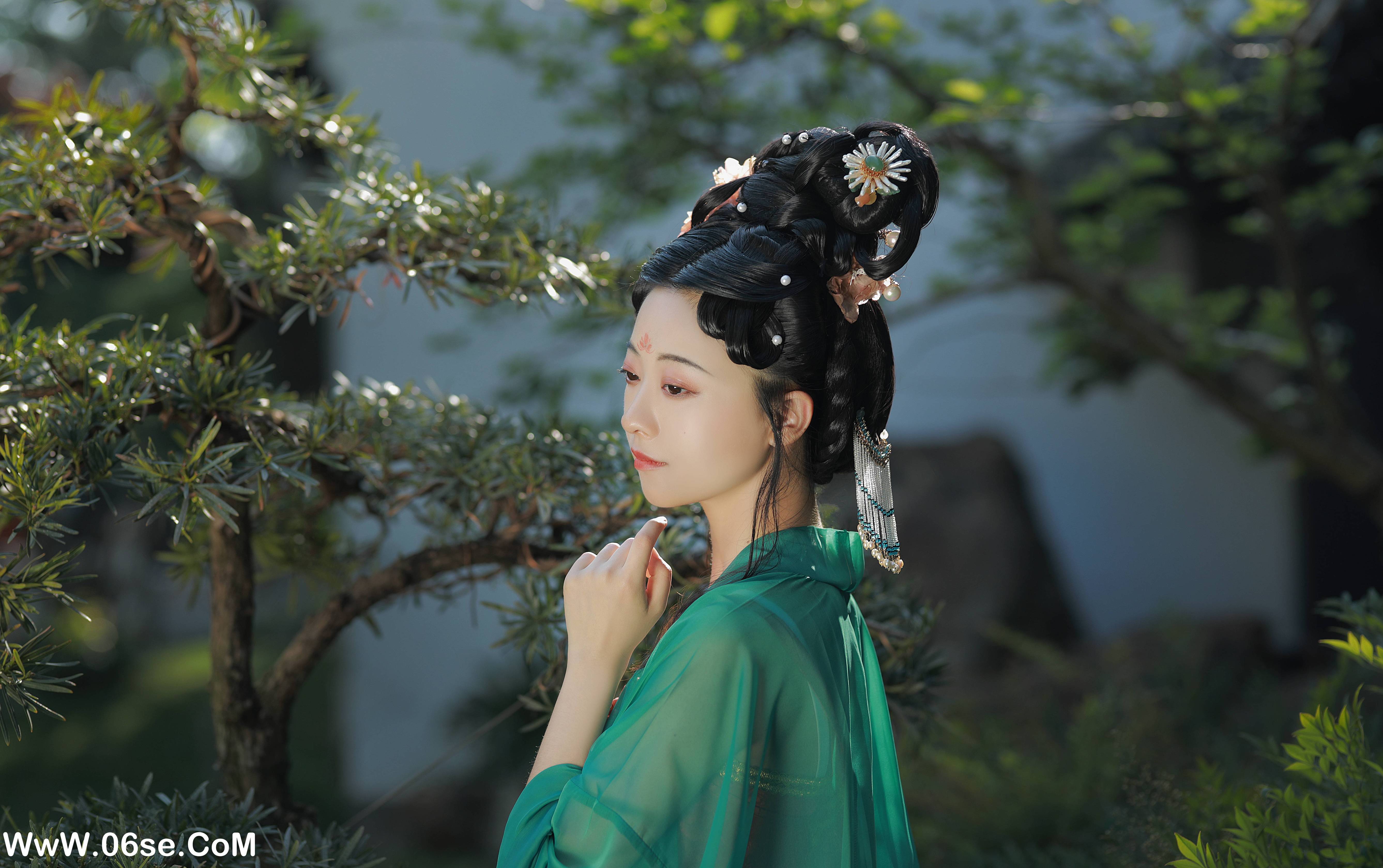 图片[11]-[YITUYU艺图语]2022.06.06 只此青绿 YunFleur[23P-440.43MB]-六色网