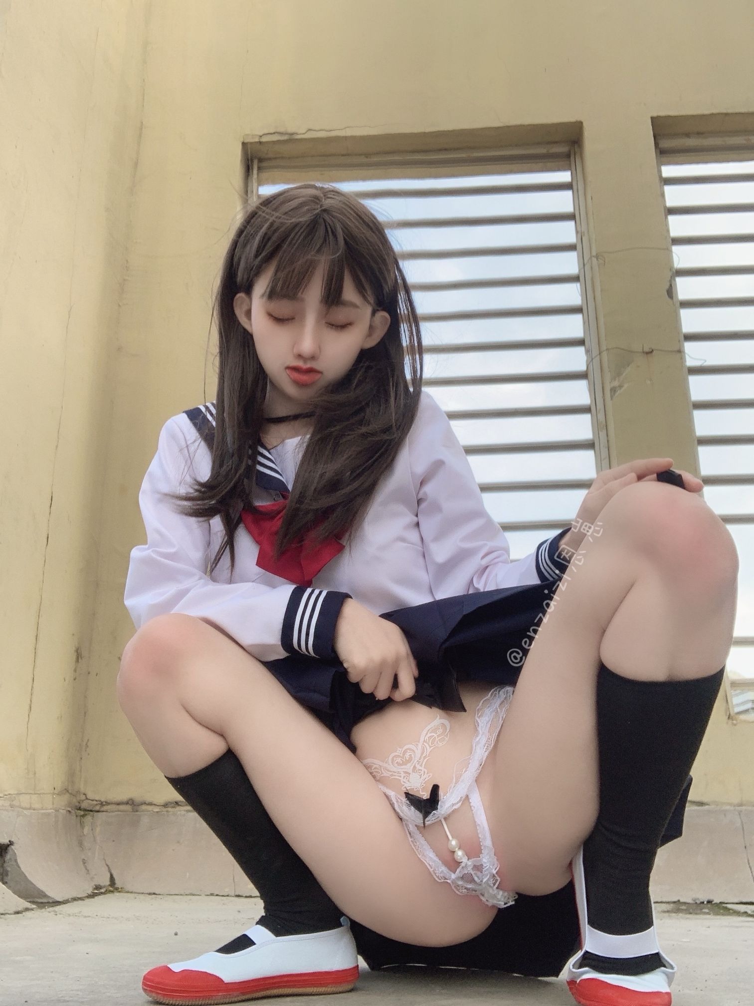 恩崽-天台水手服 117
