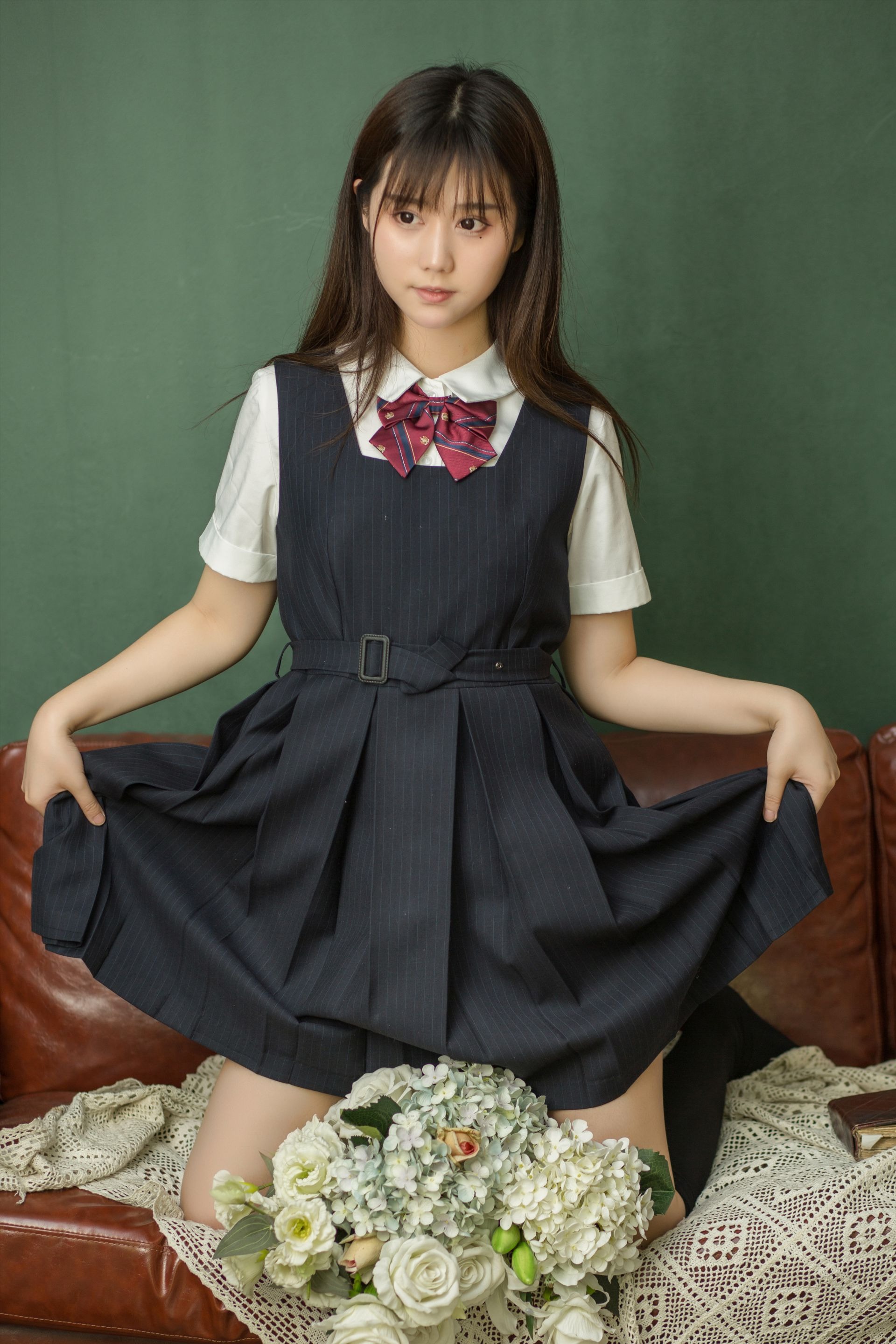 镜酱-不知梦 制服 [38P] 19