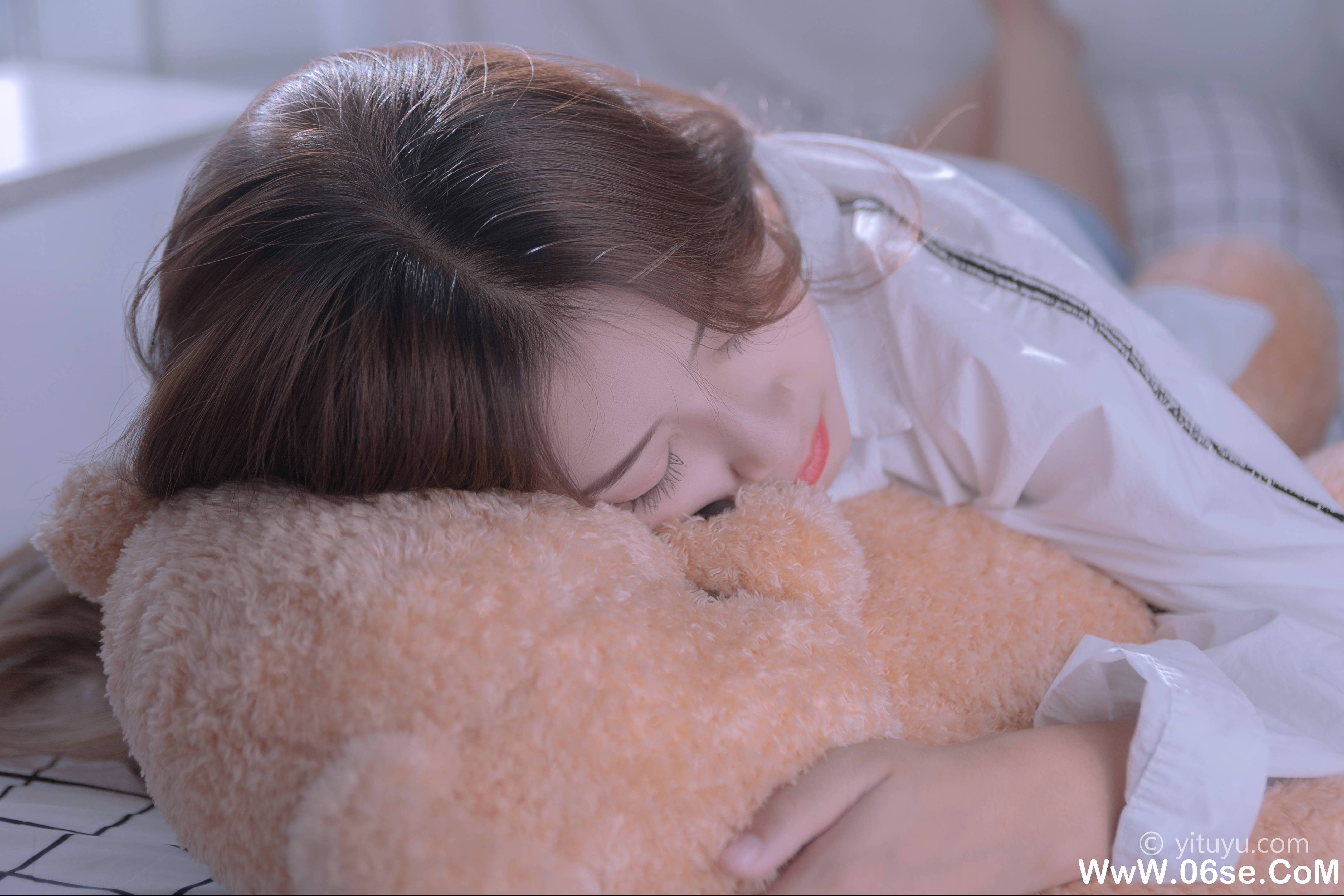 图片[13]-[YITUYU艺图语]2021.01.15 清晨的一抹阳光 萍萍[16+1P／131MB]-六色网