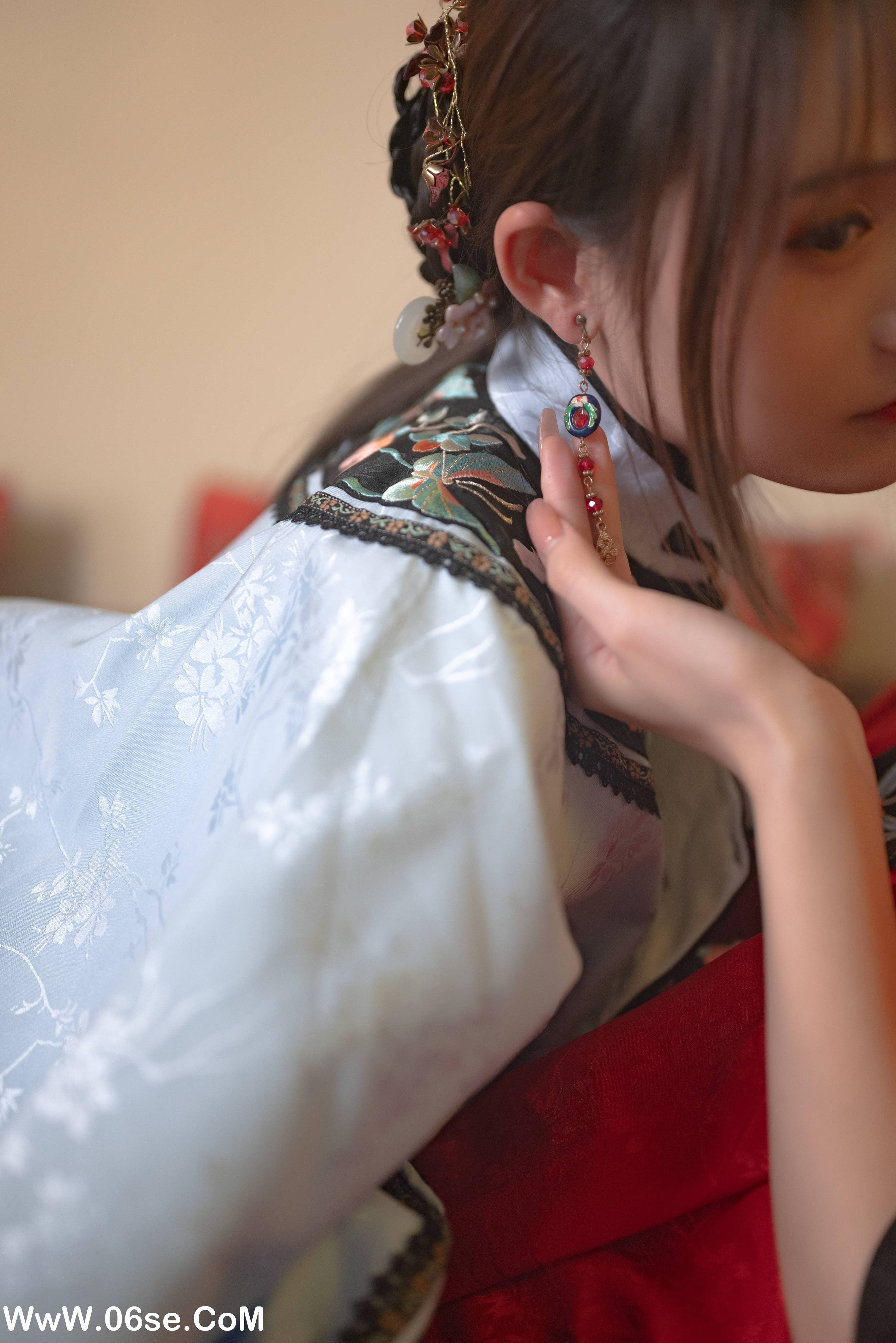 图片[20]-[YITUYU艺图语]2022.06.30 深闺 兔子Zzz不吃胡萝卜[32P-321.6M]-六色网