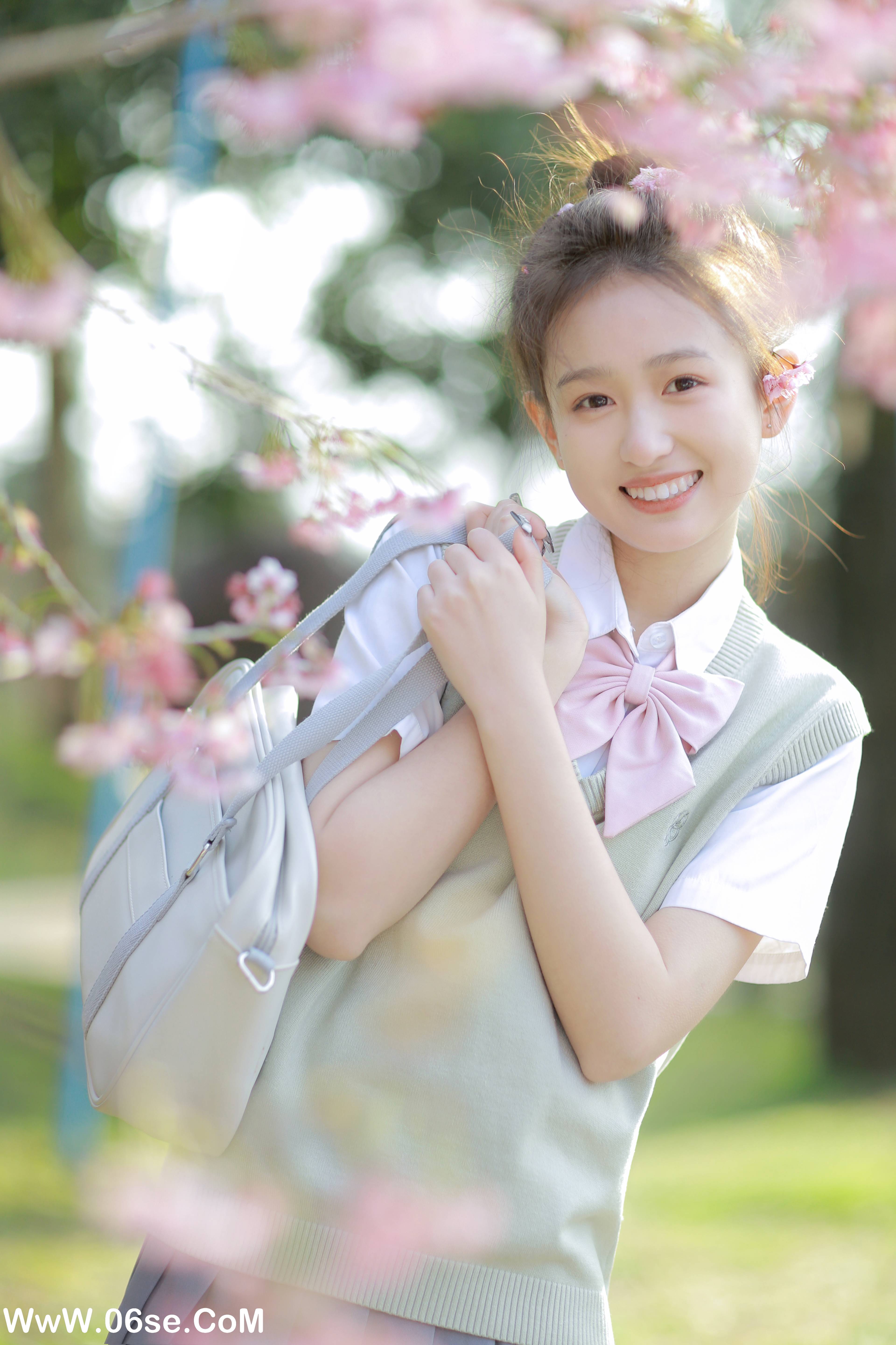图片[10]-[YITUYU艺图语]2022.05.11 樱花下的春日心动 瑞秋的快乐人生[23P-170.03 MB]-六色网