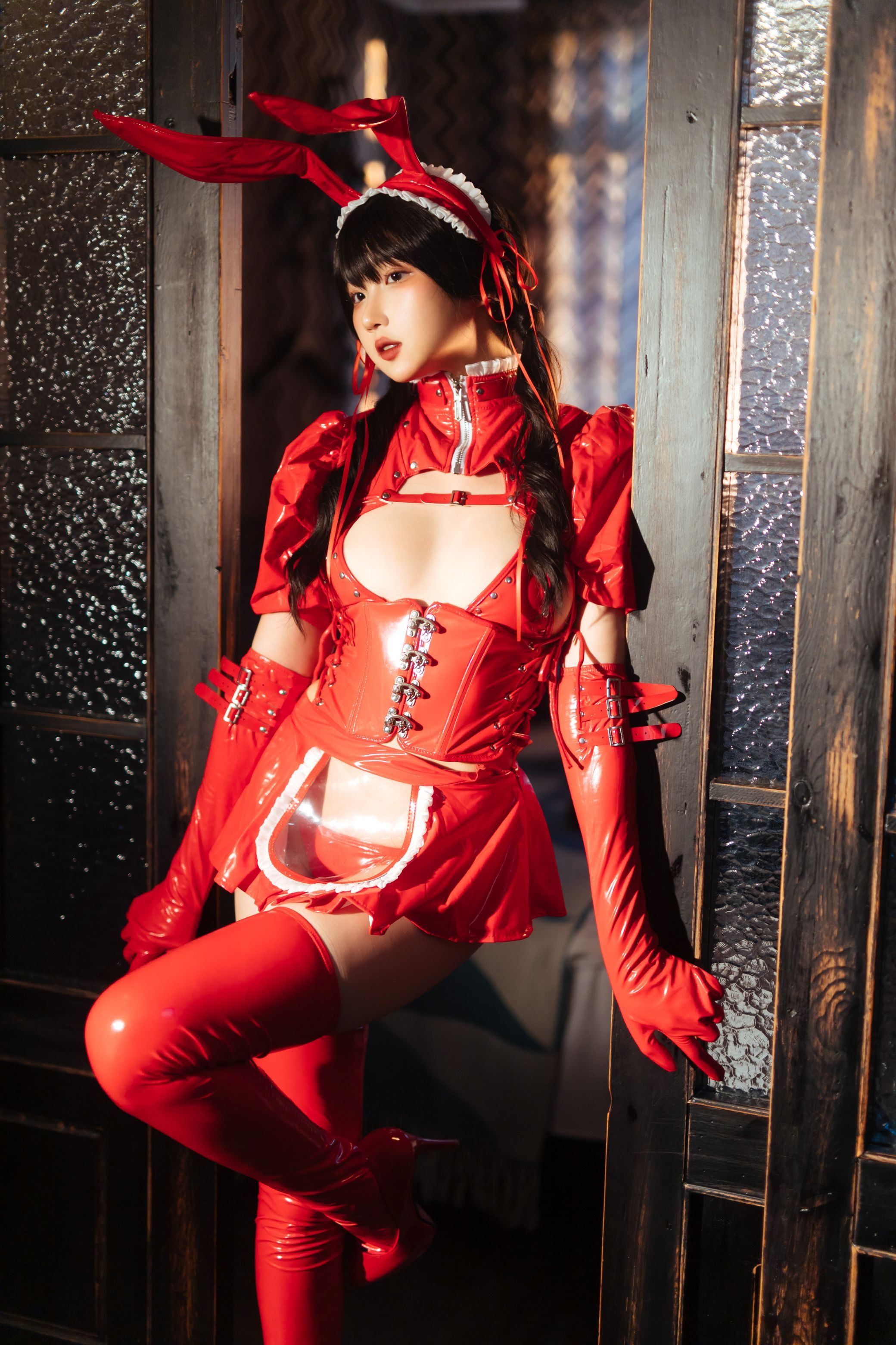 瓦斯塔亚小龙虾 兔女郎主题本 35