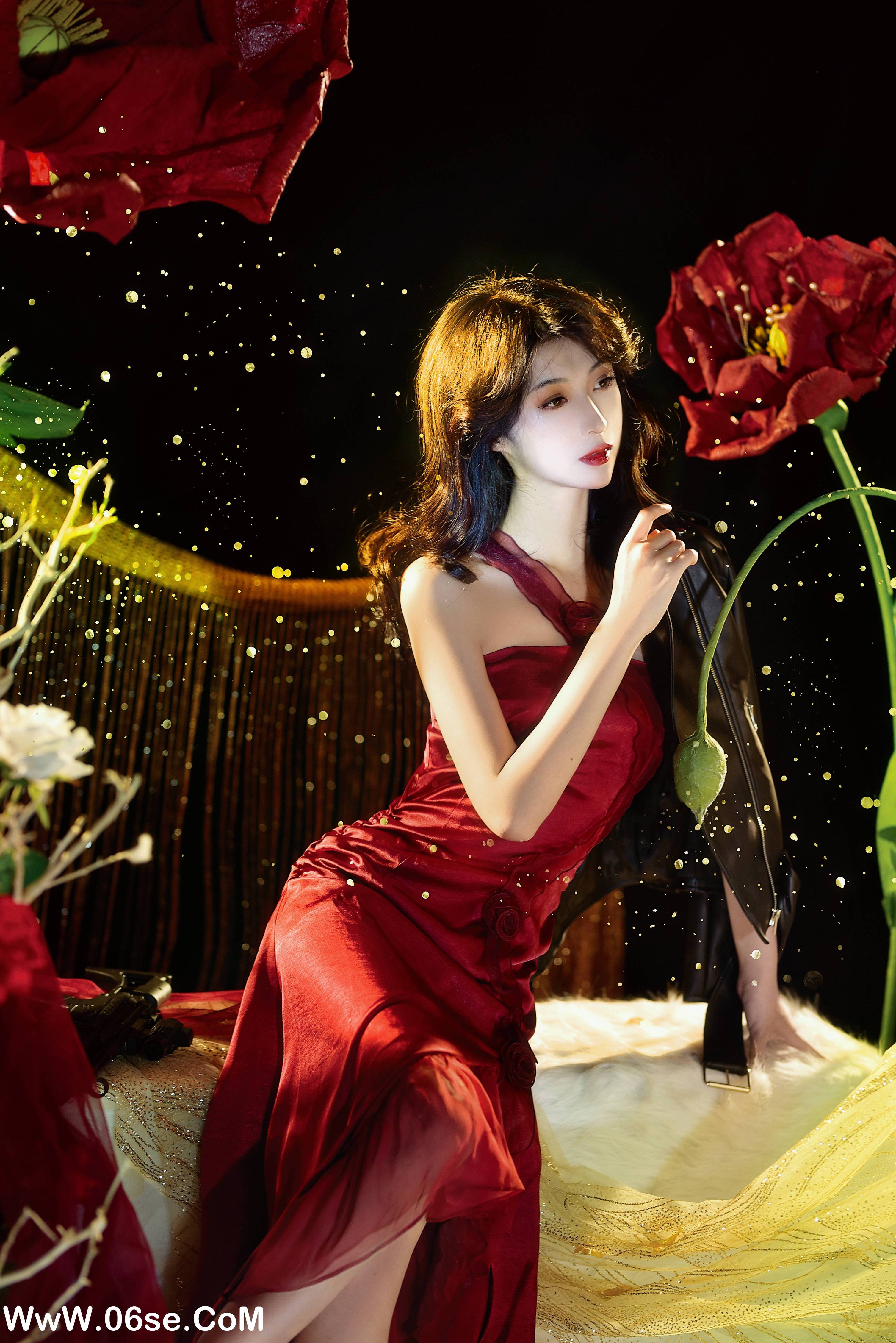 图片[8]-[YITUYU艺图语]2022.12.30 浪漫至死不渝 李子溪BERRY_[19+1P／375MB]-六色网