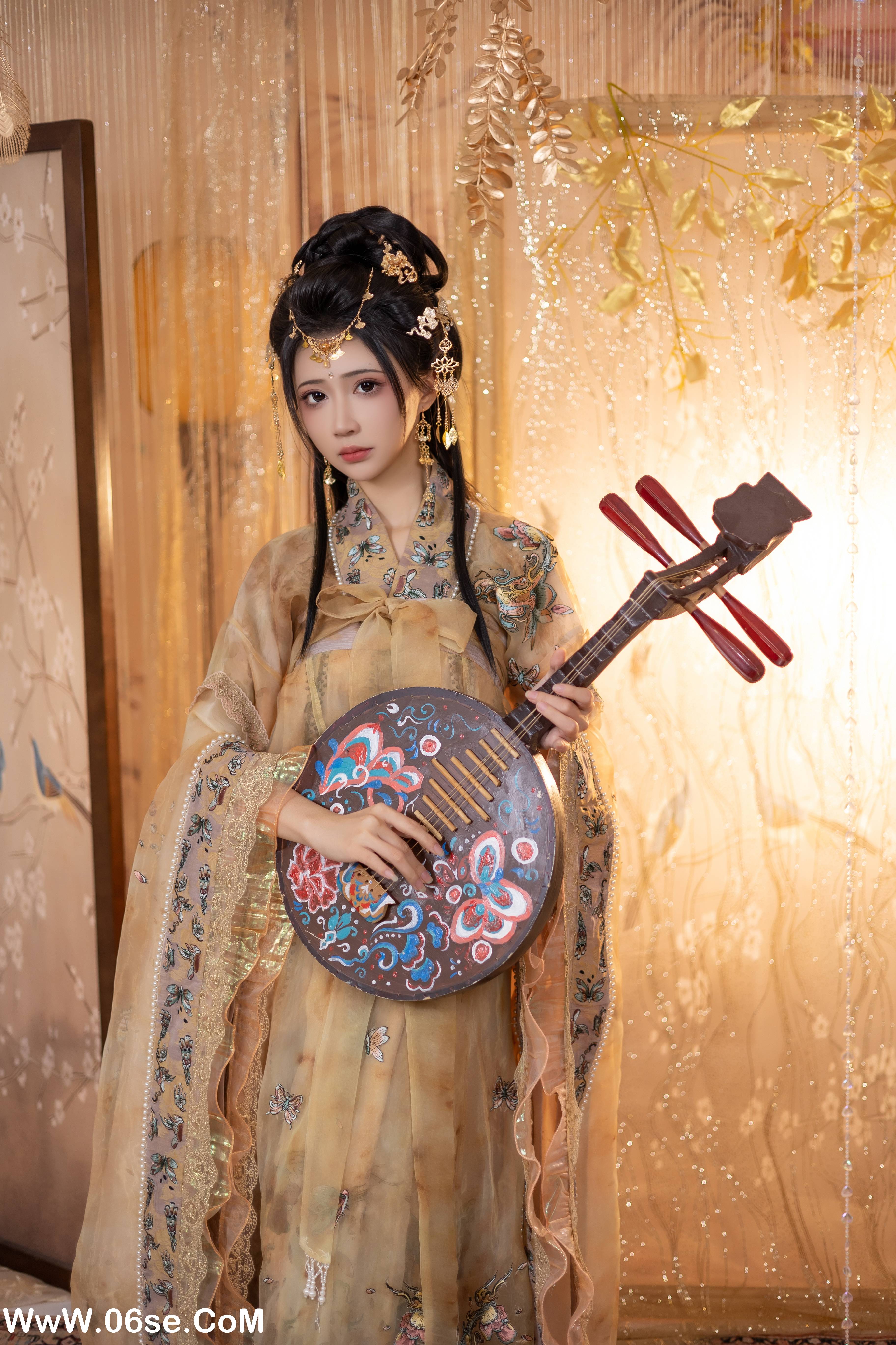 图片[5]-[YITUYU艺图语]2022.12.23 金陵月 -绮罗生的小苏苏-[27+1P／261MB]-六色网