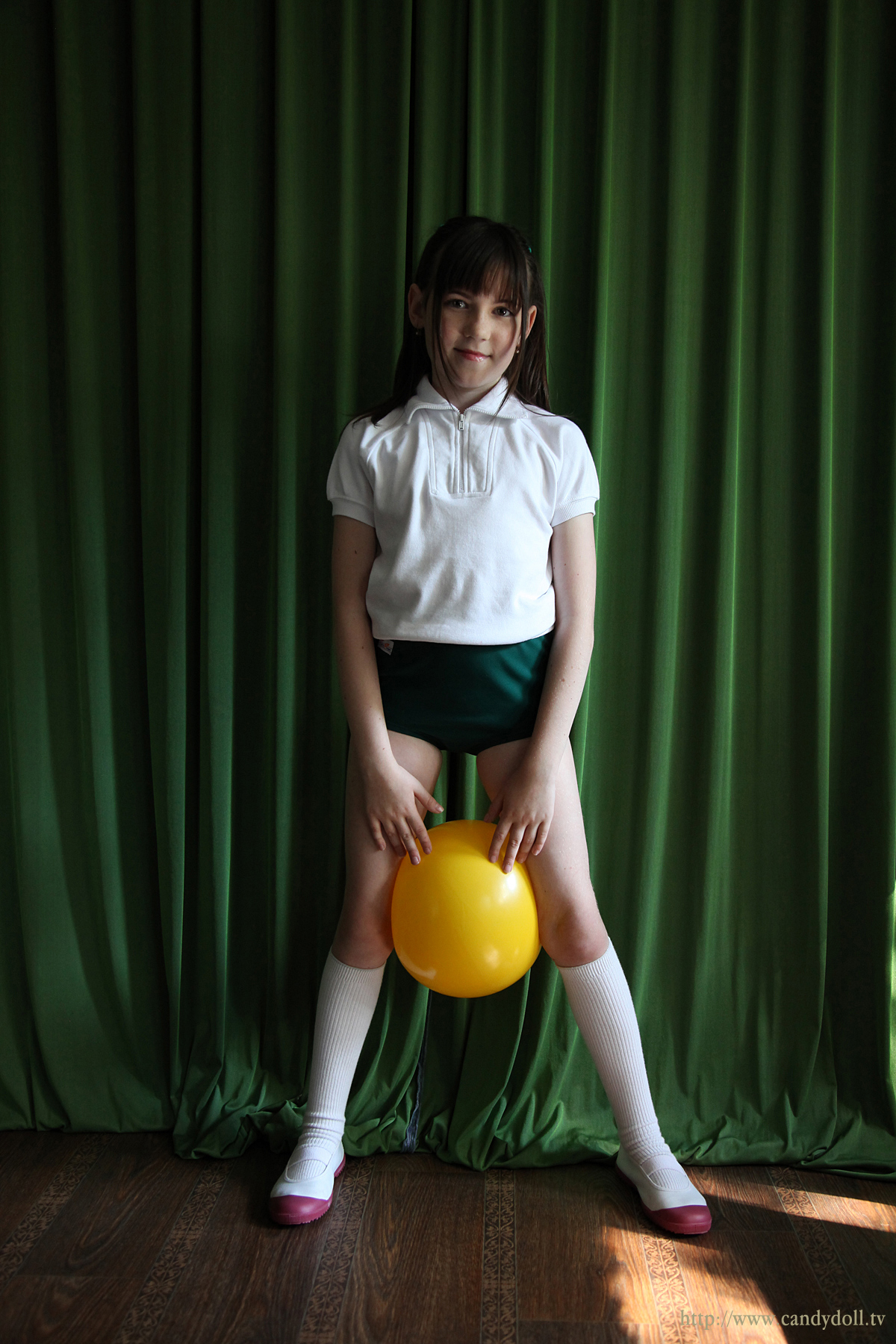 [Image: baf139877c8c3ec14bb1b.jpg]